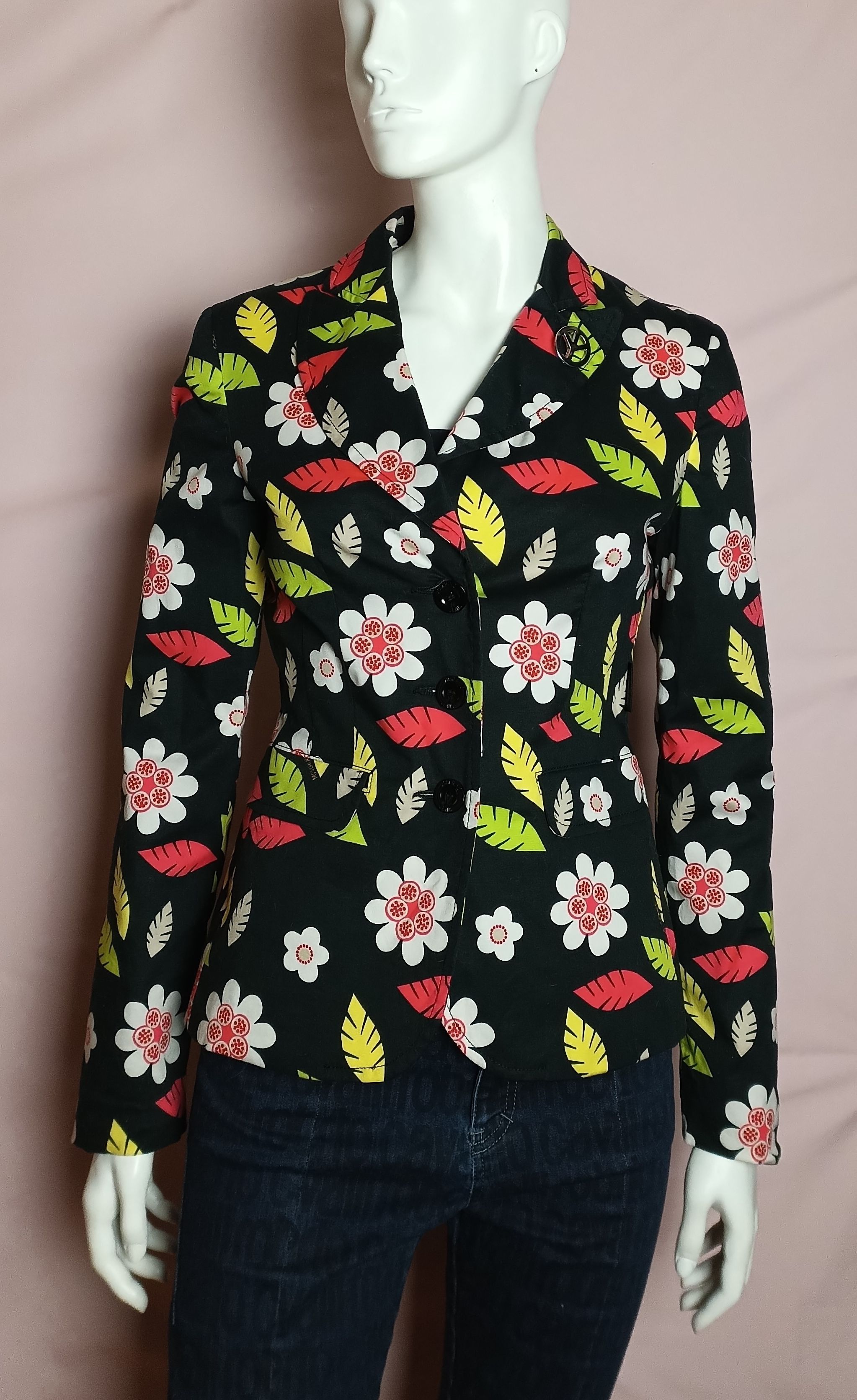 Moschino Moschino Jeans Flowers Print Blazer Jacket Women IT44 US10 Size M / US 6-8 / IT 42-44 - 1 Thumbnail