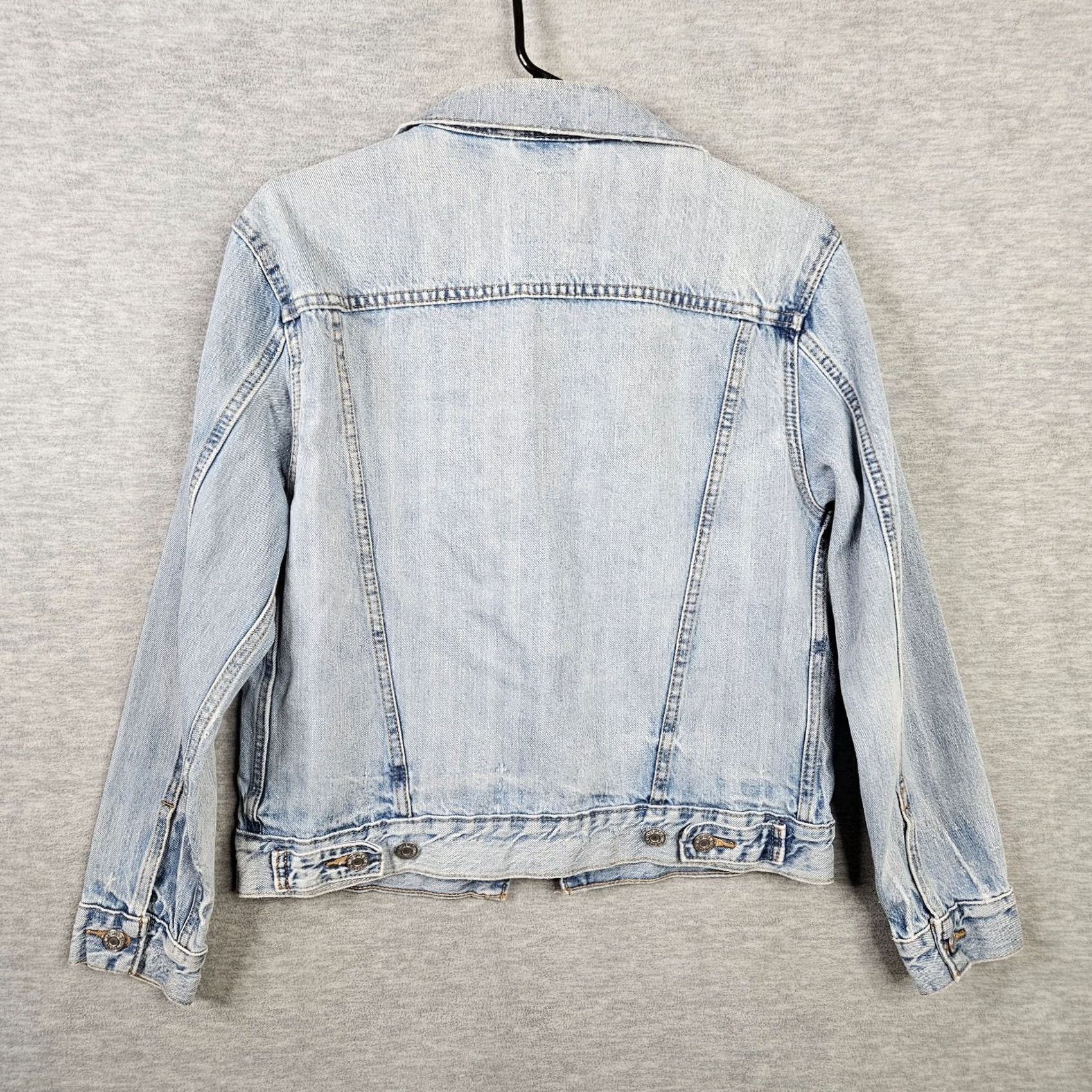 Levi's Levi’s Premium Women’s Blue Denim Trucker Jacket XS Jacket Women Regular Blue Denim Zip Button Logo 80s? Size XS / US 0-2 / IT 36-38 - 2 Thumbnail