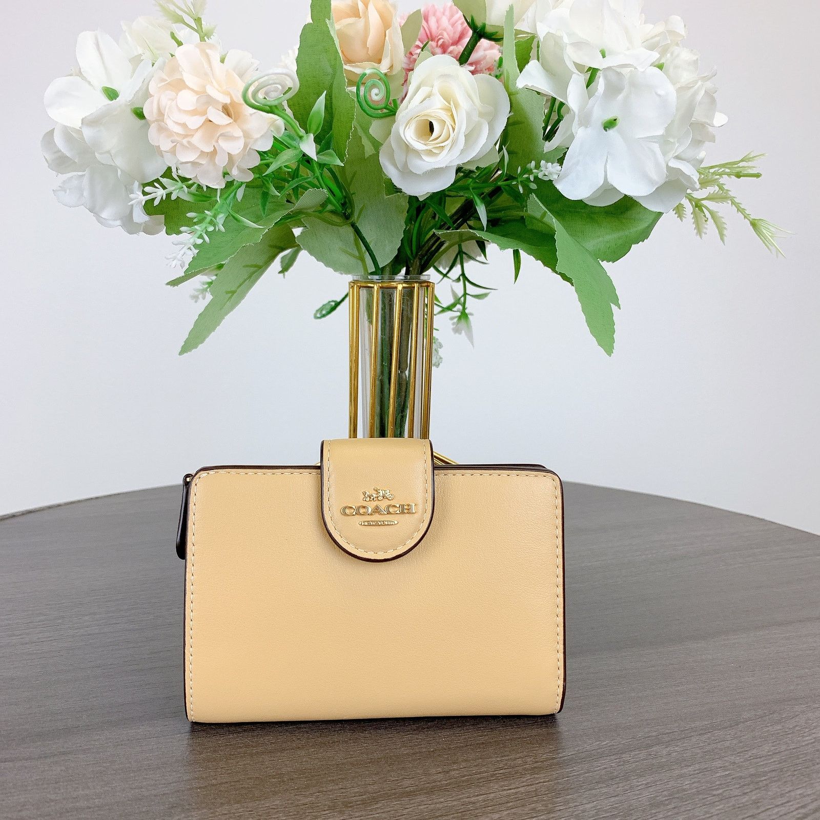 Coach Coach CR791 Medium Corner Zip Wallet IN TAN Size ONE SIZE - 1 Thumbnail