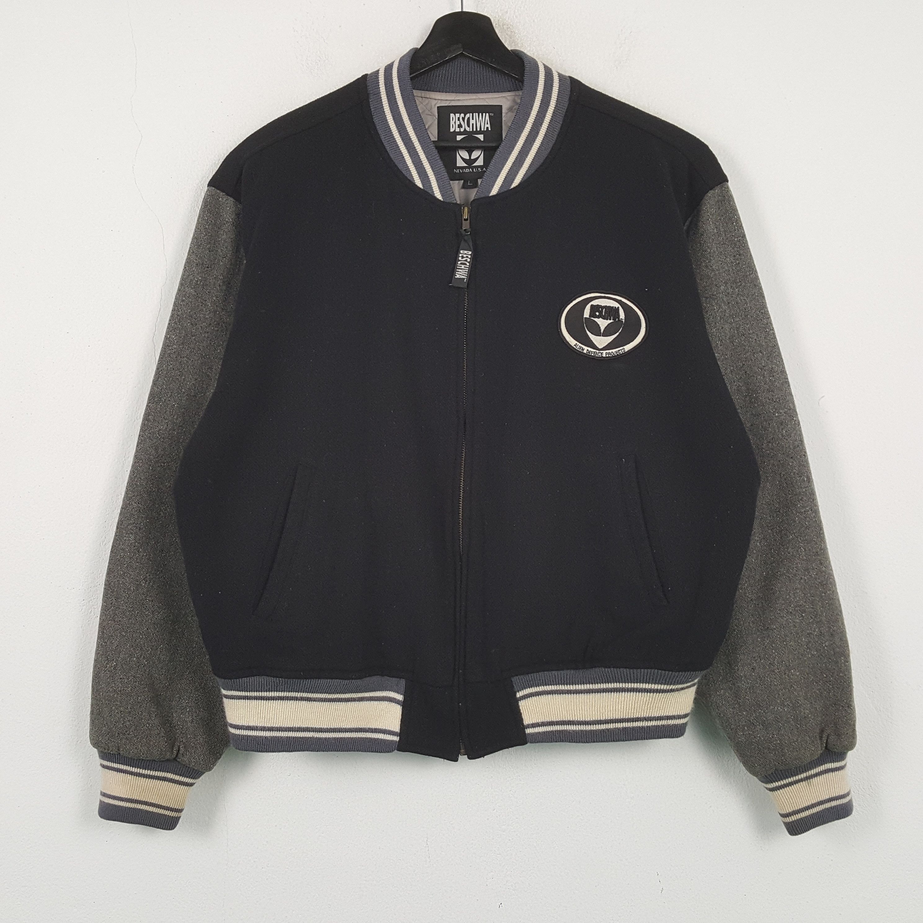 Vintage BESCHWA Alien Style Varsity Jacket C290N31 Size US XXL / EU 58 / 5 - 3 Thumbnail