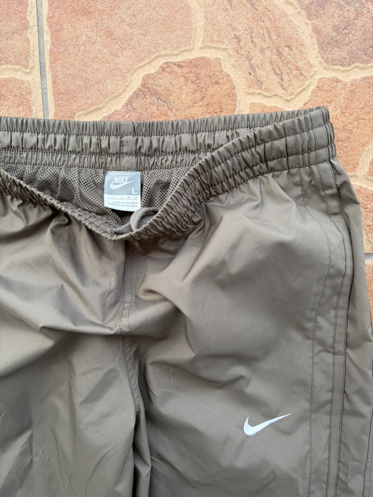 Nike Vintage Nike track pants Size US 32 / EU 48 - 2 Thumbnail