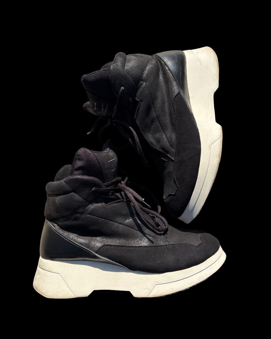 Julius JULIUS 16AW HIGH-CUT SNEAKERS Size US 9 / EU 42 - 1 Thumbnail