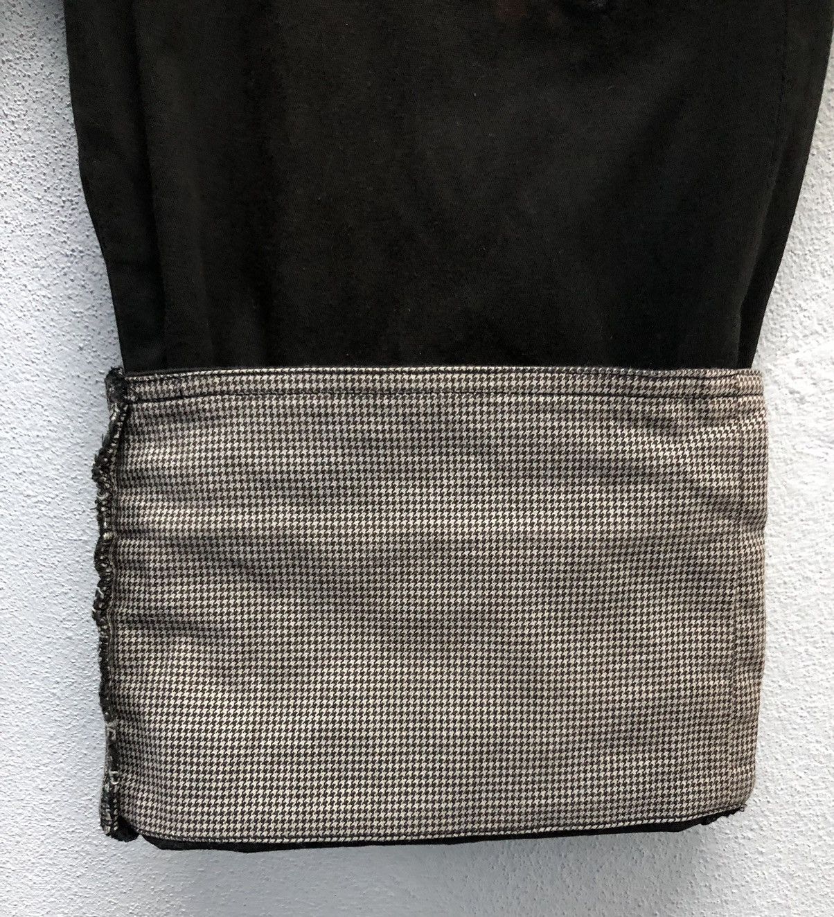 Vintage Bee Bell Black Cropped Pants with Contrast Pockets – Size 3 Size US 33 - 15 Thumbnail