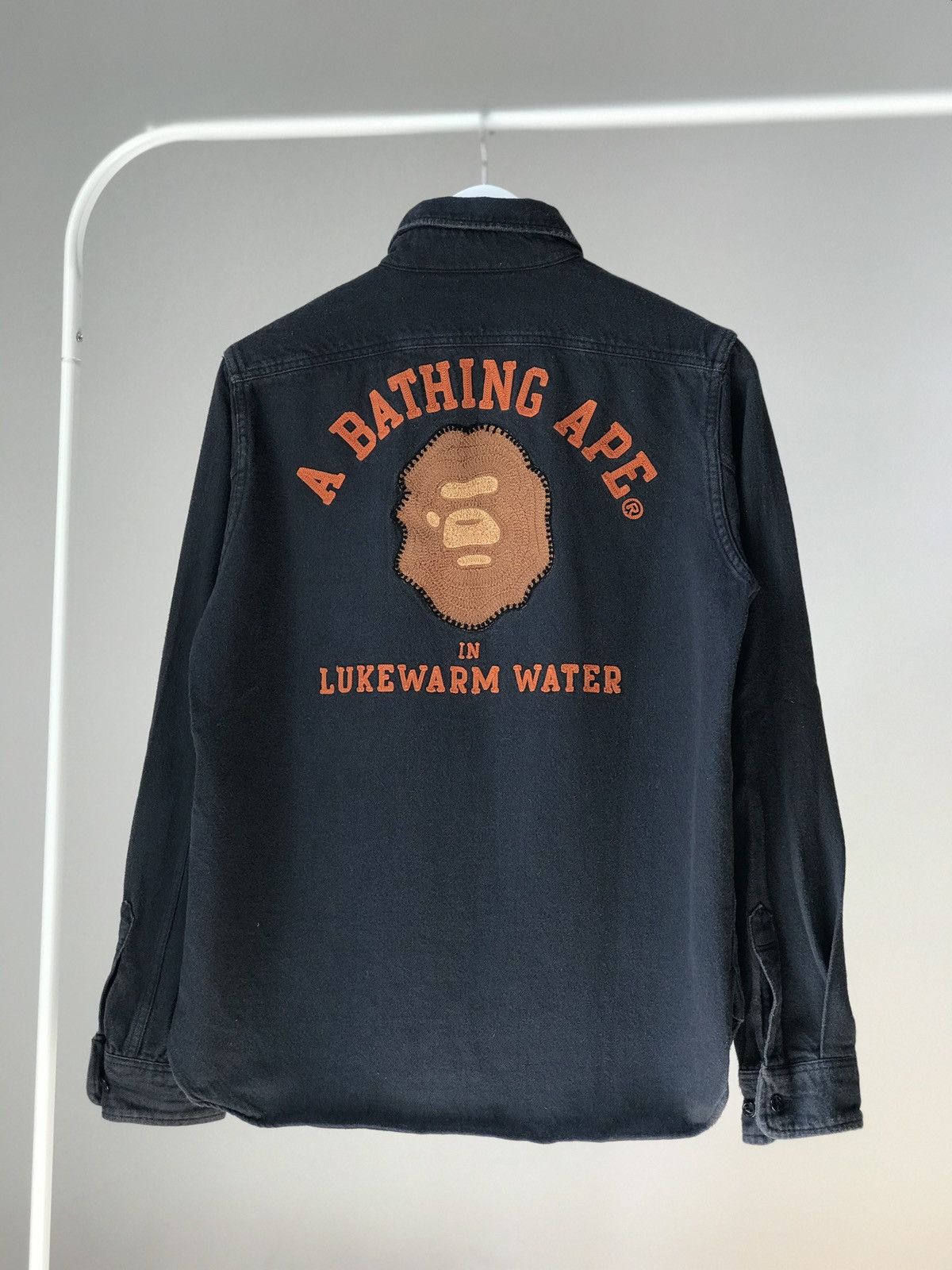 Bape Bape by A Bathing Ape In Lukewarm Water Shirt Made in Japan Size US S / EU 44-46 / 1 - 1 Thumbnail