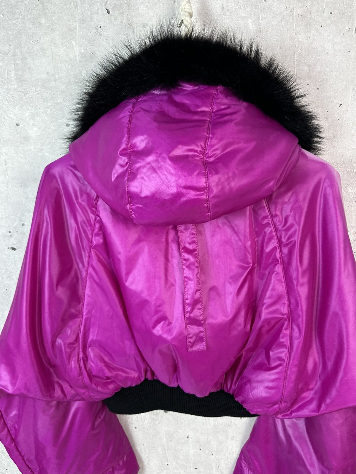 Dolce & Gabbana Dolce & Gabbana Fuchsia Cropped Hooded Raccoon Trim Jacket Size US XS / EU 42 / 0 - 12 Thumbnail