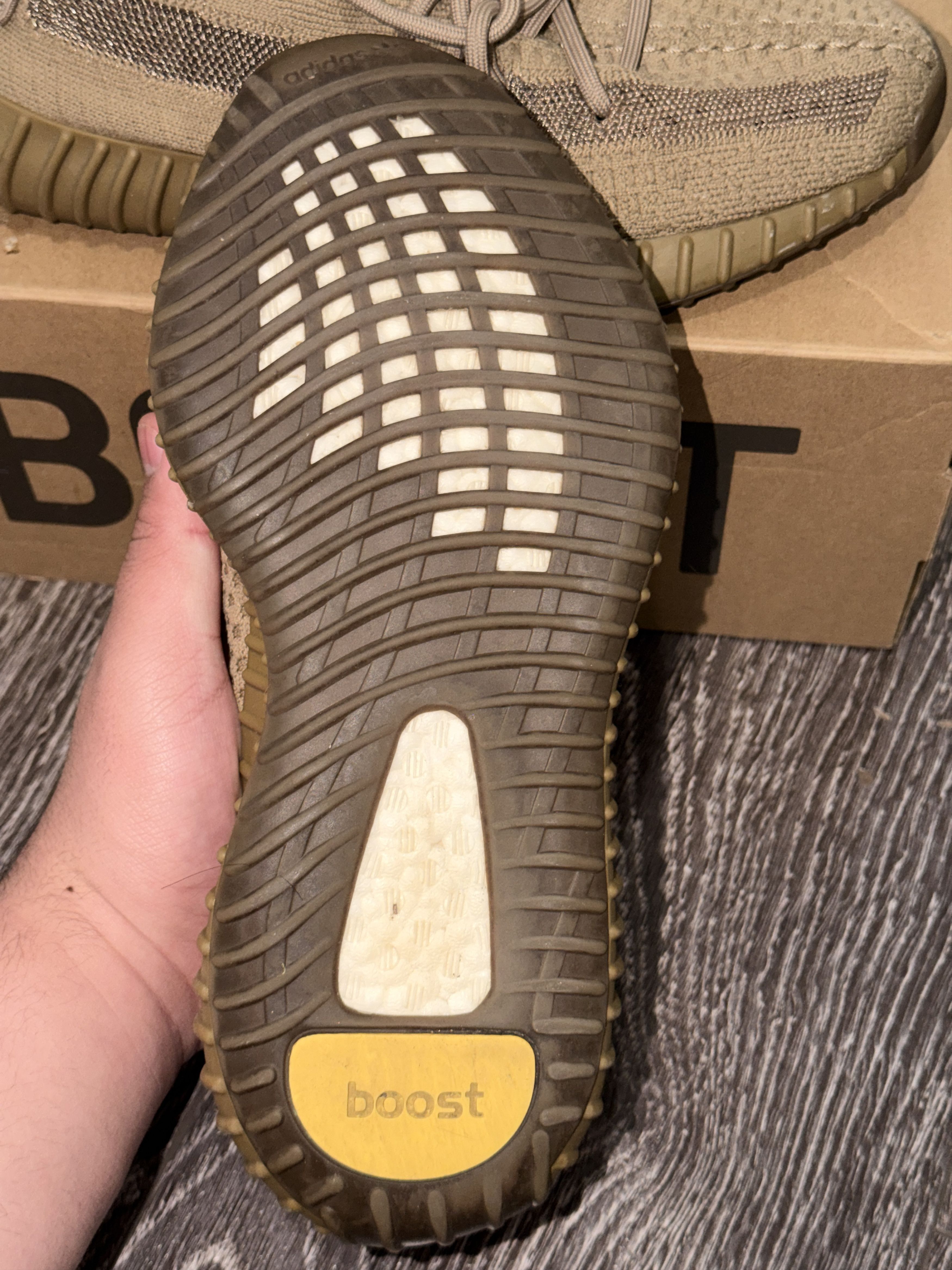 Yeezy Yeezy Boost 350 V2 Size US 7 / EU 40 - 6 Thumbnail
