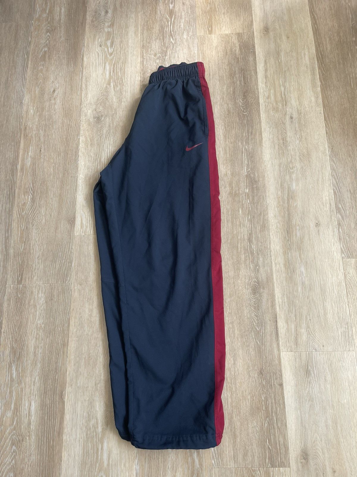 Nike × Vintage VINTAGE NIKE TRACKPANTS Y2K BAGGY Size US 29 - 11 Thumbnail