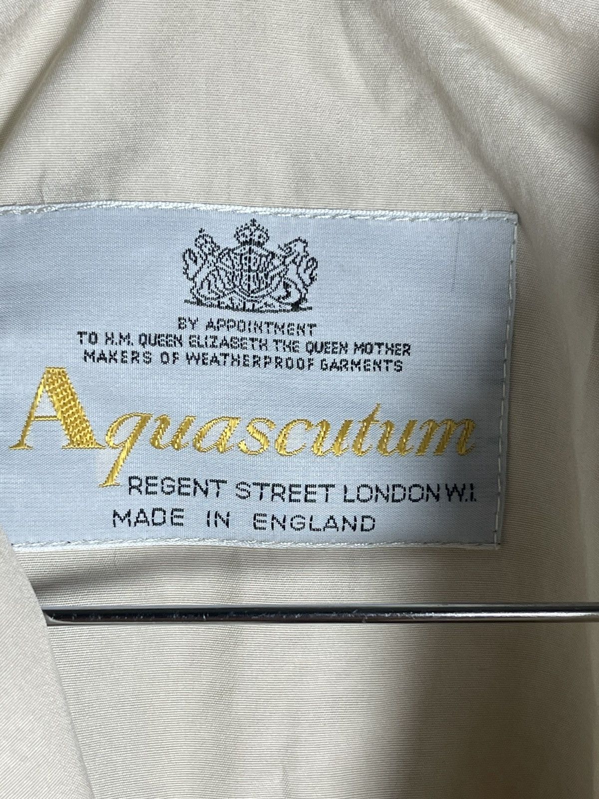 Aquascutum × Designer × Vintage Vintage Aquascutum trench coat made in England Size L / US 10 / IT 46 - 6 Thumbnail