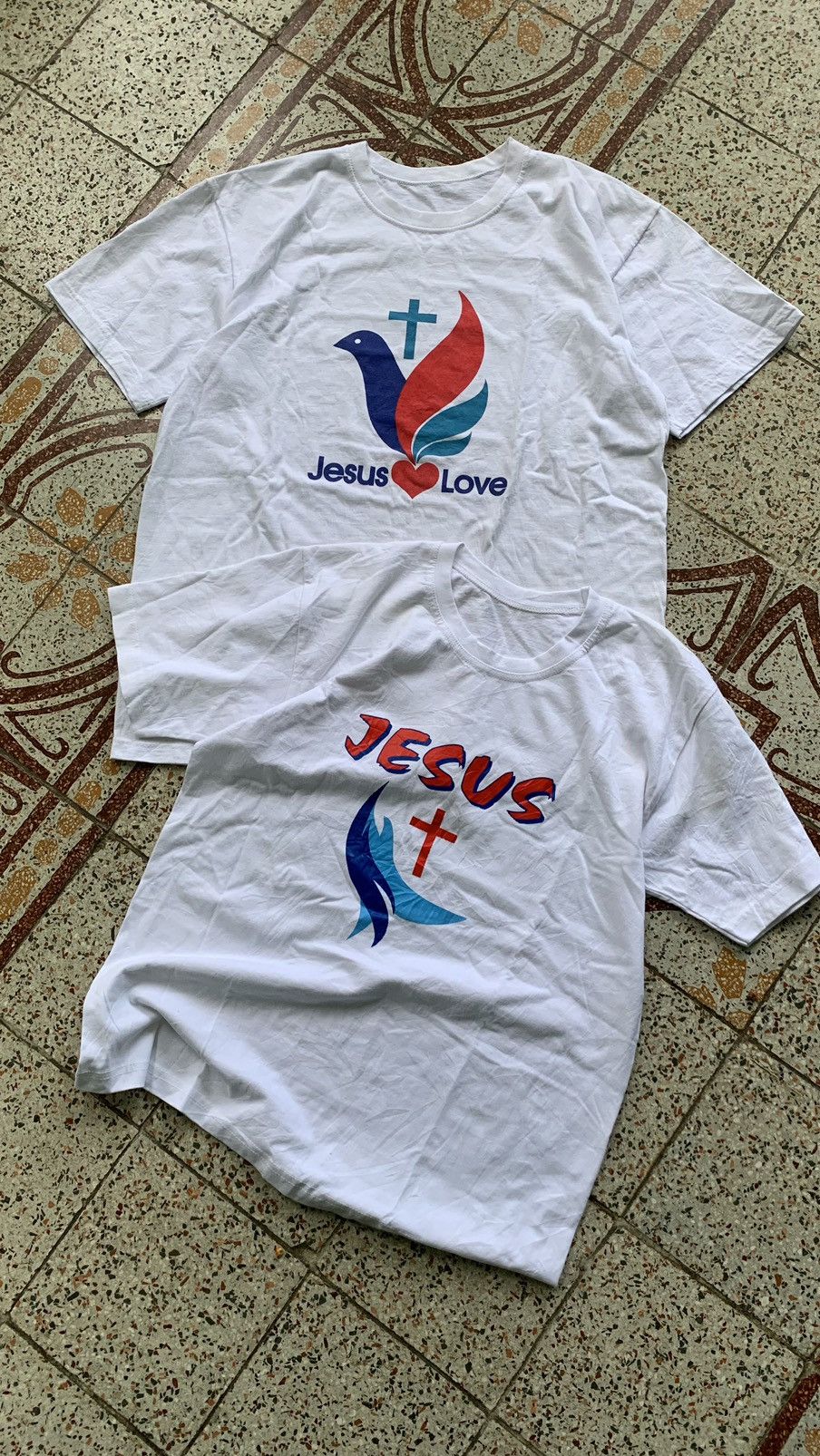 Vintage Vintage jesus tee Size US L / EU 52-54 / 3 - 1 Preview