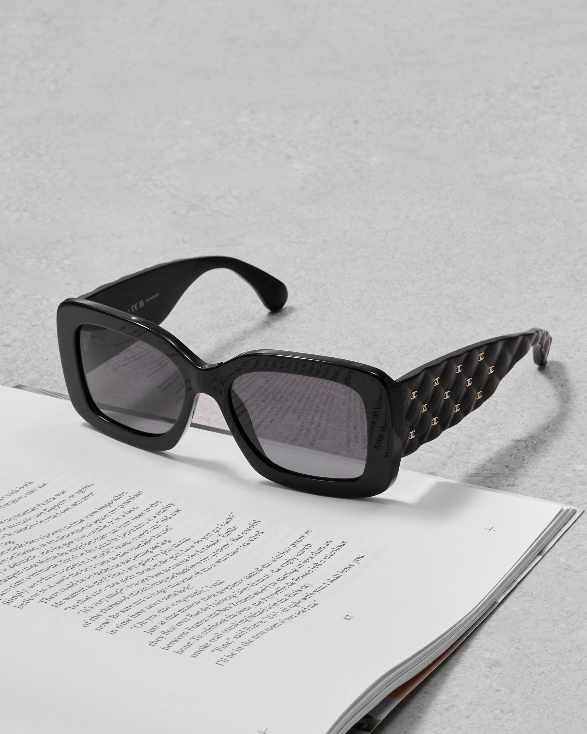 CHANEL 0CH5483 C622T8 Sunglasses