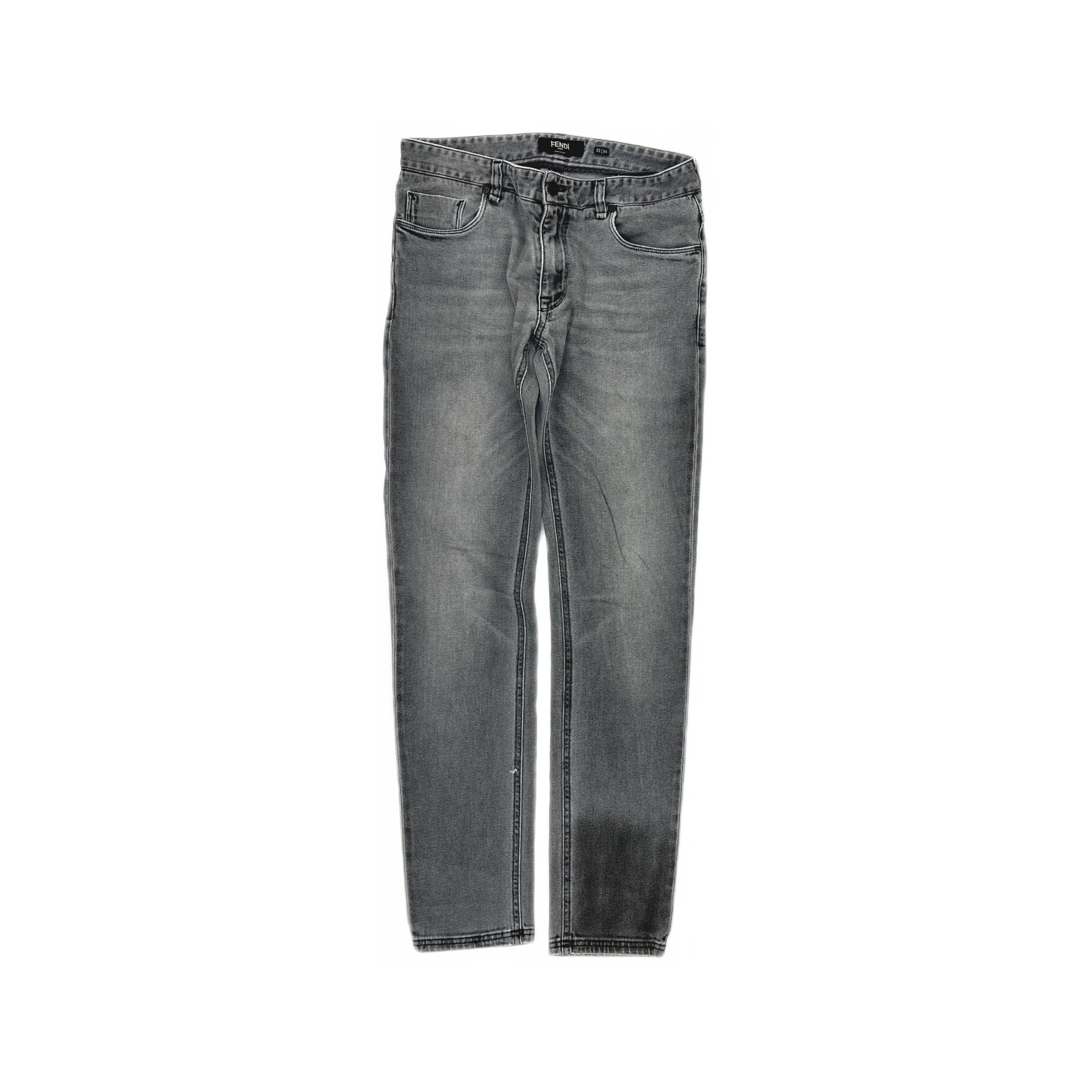 Fendi Fendi Logo Patch Jeans Size 32 Size US 32 / EU 48 - 1 Thumbnail