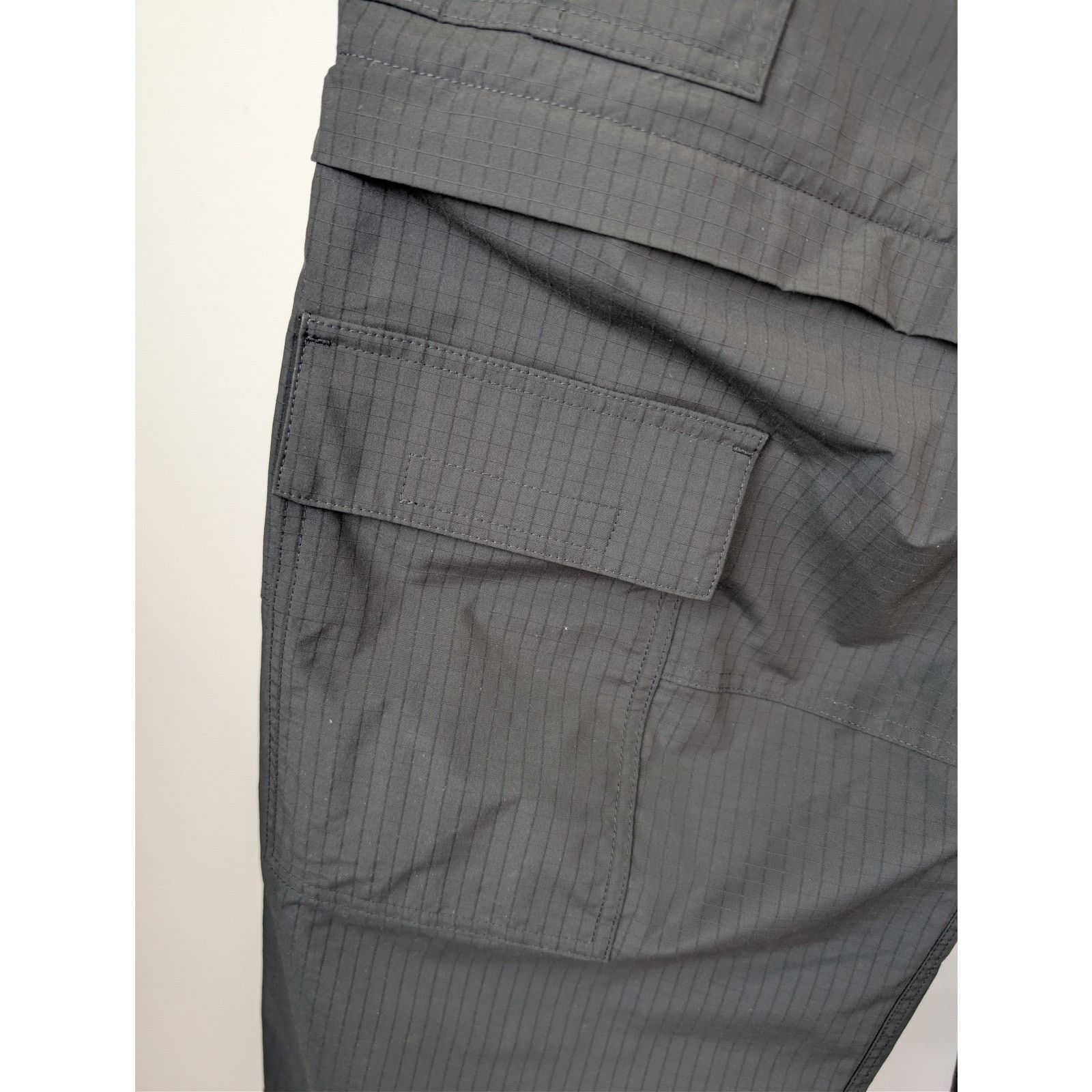 Balenciaga o1rshd1 Unity Sports Icon Light Cargo Pants in Black Size US 32 / EU 48 - 9 Thumbnail