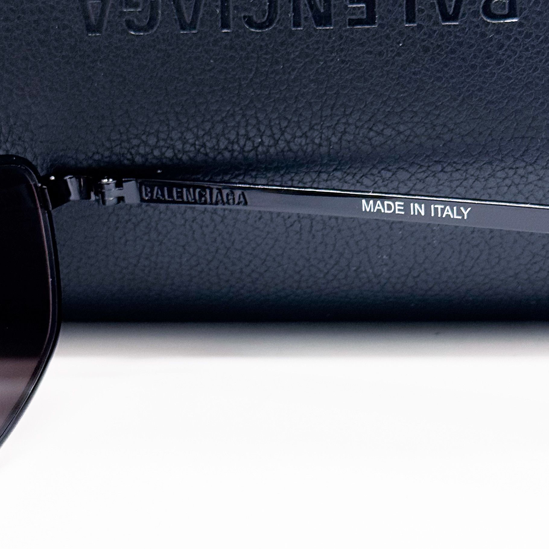 Balenciaga NEW BALENCIAGA BB0277S 001 SUNGLASSES UNISEX OVAL EYEWEAR Size ONE SIZE - 11 Thumbnail