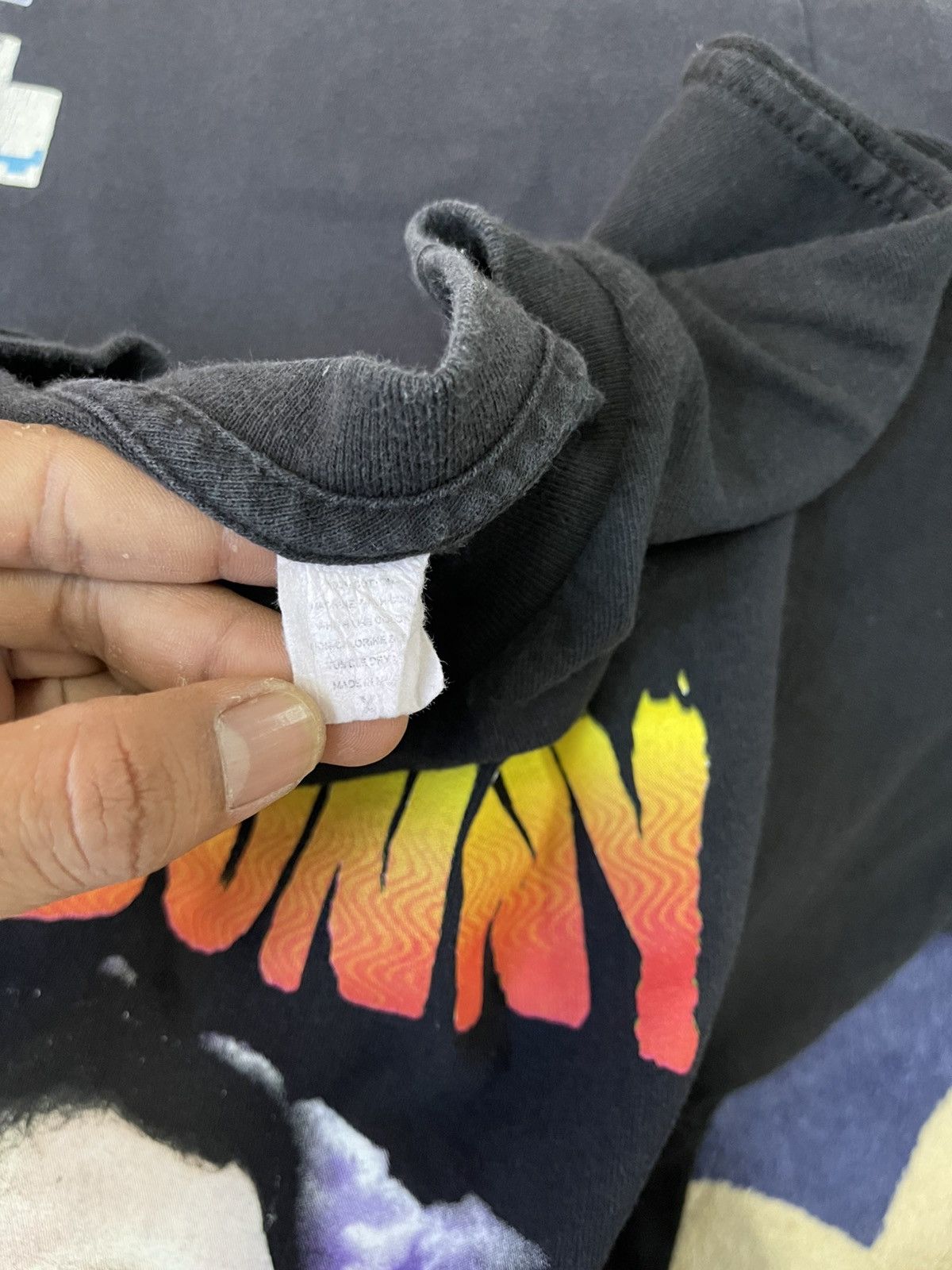 Vintage Vintage Bad Bunny t-shirt 📸 Size US L / EU 52-54 / 3 - 3 Thumbnail