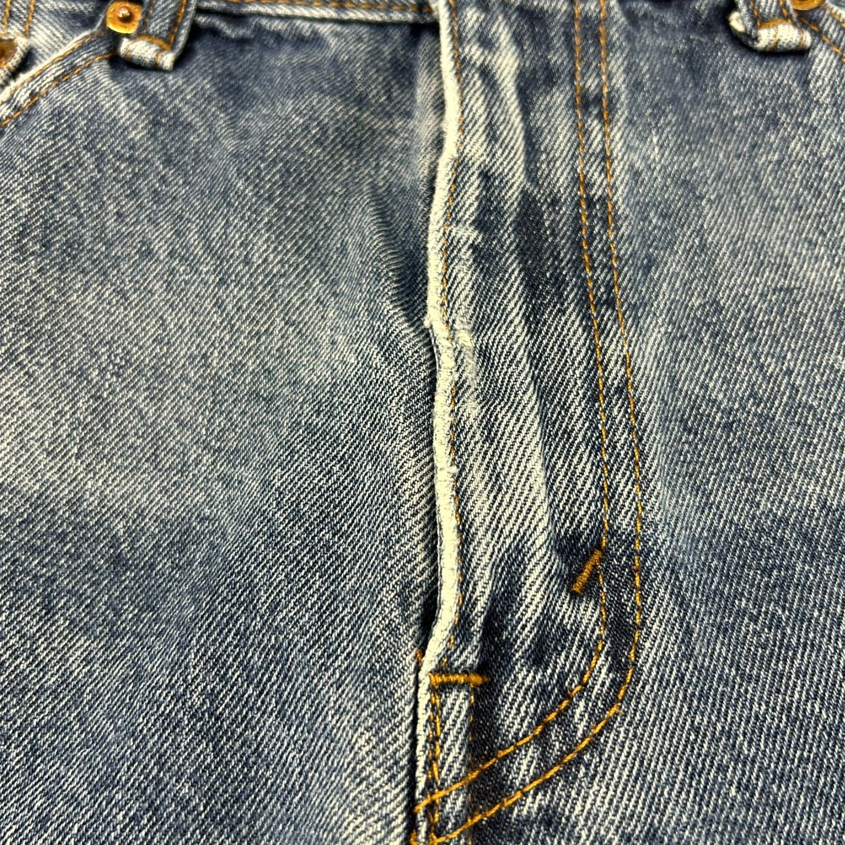 Levi's Levi's 505 Jeans Mens 33x32 Blue Regular Fit Straight Leg Light Wash Distressed Size US 33 - 6 Thumbnail
