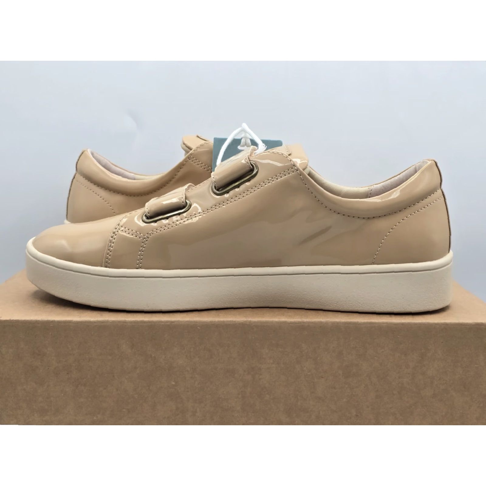 Vintage Revitalign Malibu Bella Patent Sneakers Tan Solid Sz 9.5 W Wide Women's Athletic Shoes Size US 10 / IT 40 - 5 Thumbnail