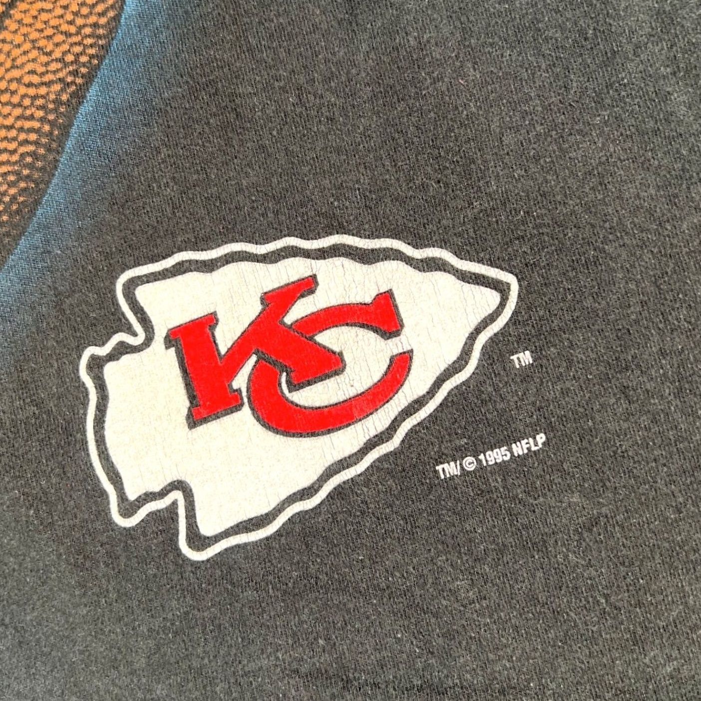 Logo 7 VINTAGE Kansas City Chiefs T-Shirt Mens L Black 1995 Single Stitch 90s Logo Size US L / EU 52-54 / 3 - 4 Thumbnail