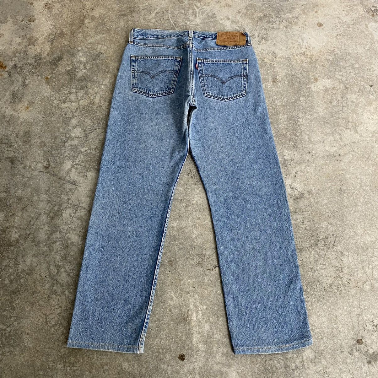 Levi's Size 32x29.5 Vintage Early 2000 Levis 501 Washed Blue Jeans Size US 32 / EU 48 - 9 Thumbnail