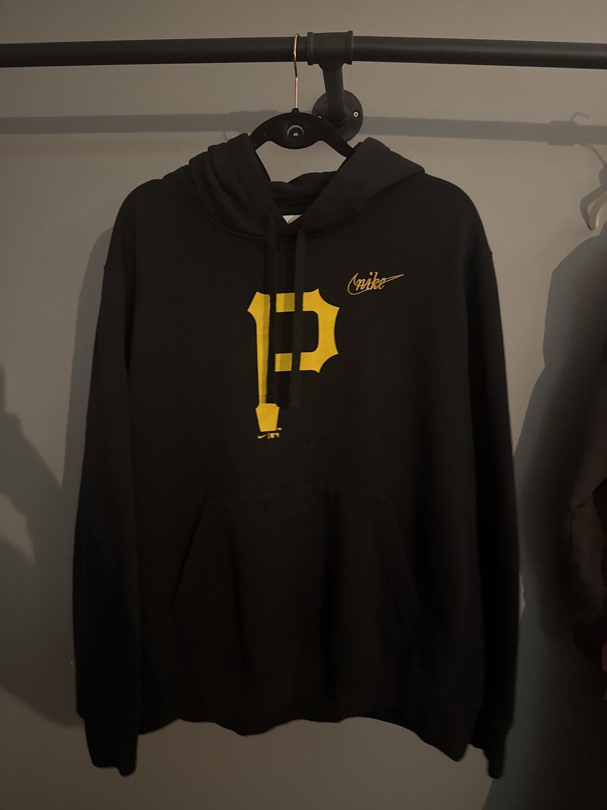 Nike Pitt Pirates Vintage Nike Hoodie Size US XL / EU 56 / 4 - 1 Thumbnail