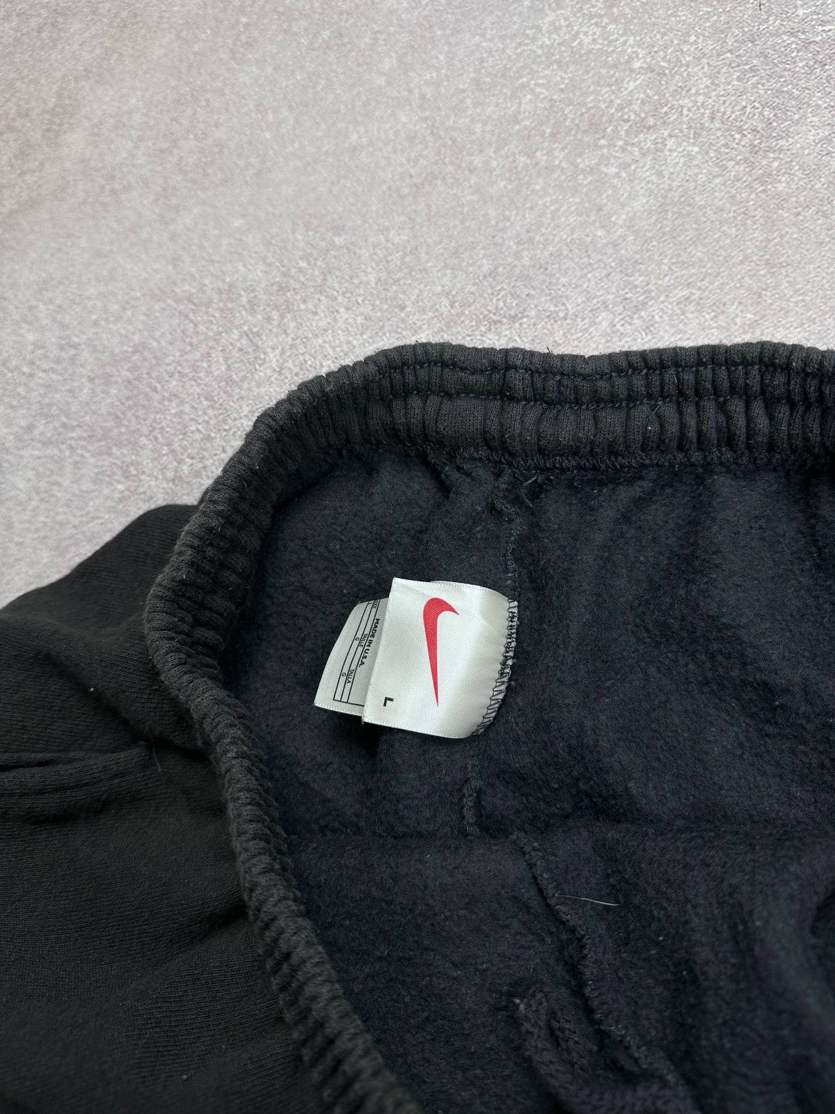 Nike Vintage Nike Swoosh Y2K Baggy Sweatpants L Size US 34 / EU 50 - 4 Thumbnail