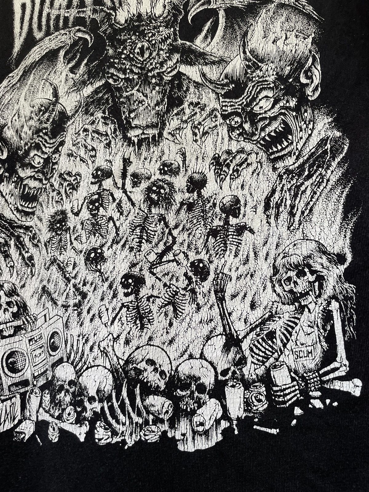 Band Tees Vintage Down Ith My Demon T-Shirt Y2K Skate Black RARE Size US M / EU 48-50 / 2 - 5 Thumbnail