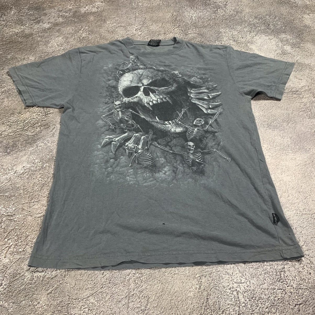 Vintage Vintage 90s Skull Graphic Tee Sun Faded Horror Grunge XL Size US XL / EU 56 / 4 - 2 Thumbnail