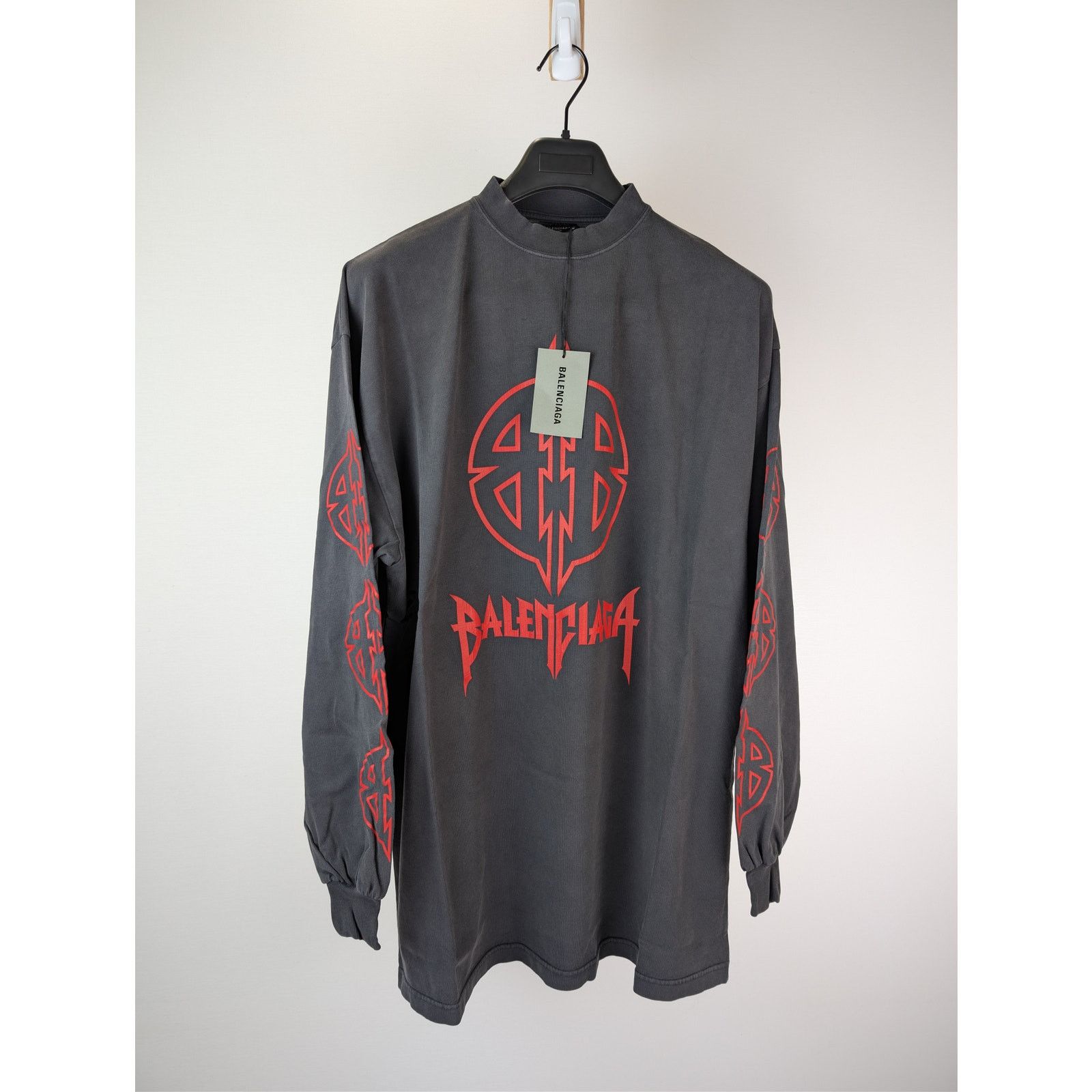 Balenciaga o1rshd1 Metal BB Vintage Jersey L/S Large Fit T-Shirt Black Size US L / EU 52-54 / 3 - 2 Thumbnail