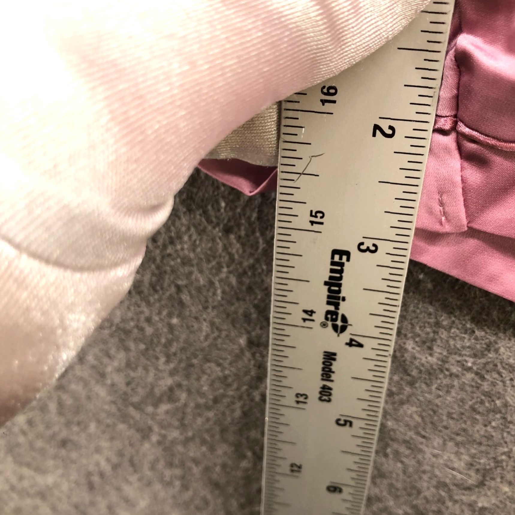 Juicy Couture Juicy Couture Satin Lounge Shorts Women S Pink Beaded Pajama Short Satin Lounge Shorts Womens S Pink Beaded Juicy Couture Pajama Short Beaded Logo Size 28" / US 6 / IT 42 - 6 Thumbnail