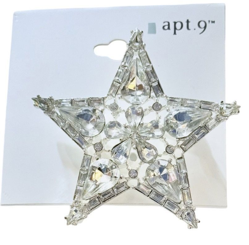 Apt. 9 Apt. 9 Large Rhinestone Silvertone Star Brooch – New on Card Size ONE SIZE - 1 Thumbnail