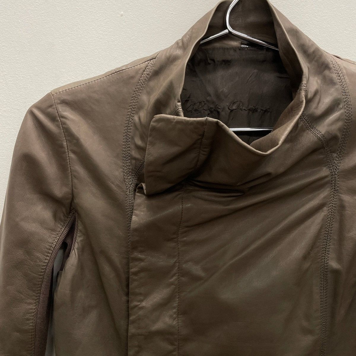 Rick Owens FW06 Rick Owens “DUSTOLATOR” Asymmetrical Biker Jacket Size XS / US 0-2 / IT 36-38 - 5 Thumbnail