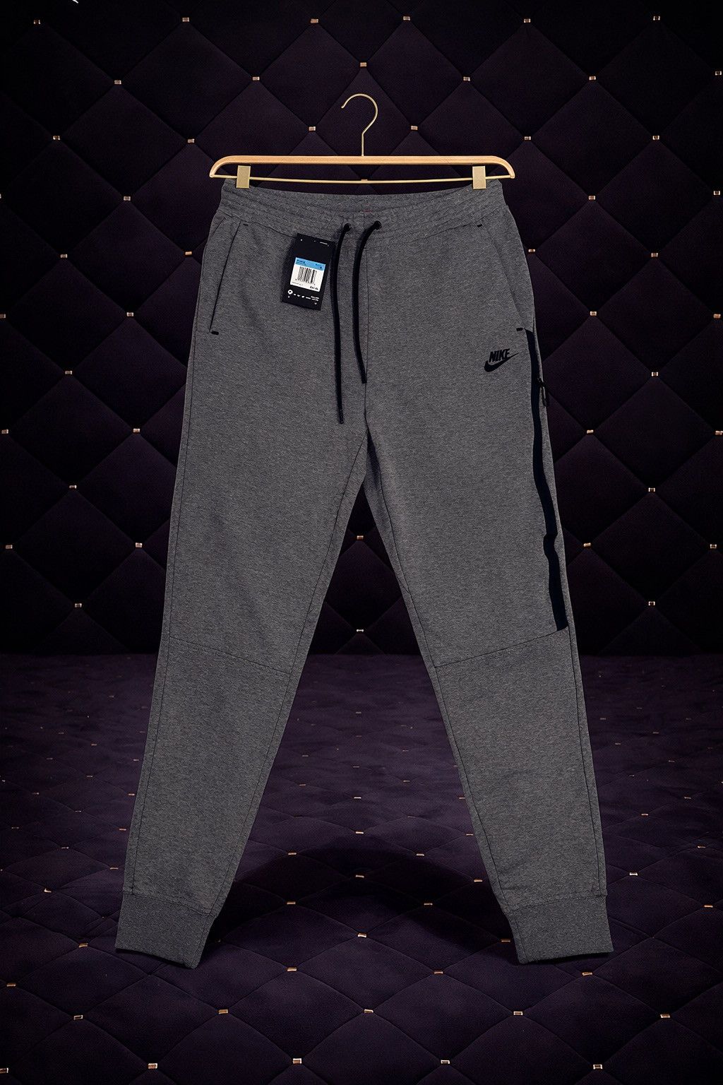 Nike NIKE SWOOSH LOGO JOGGER SWEATPANTS Size US 32 / EU 48 - 1 Preview