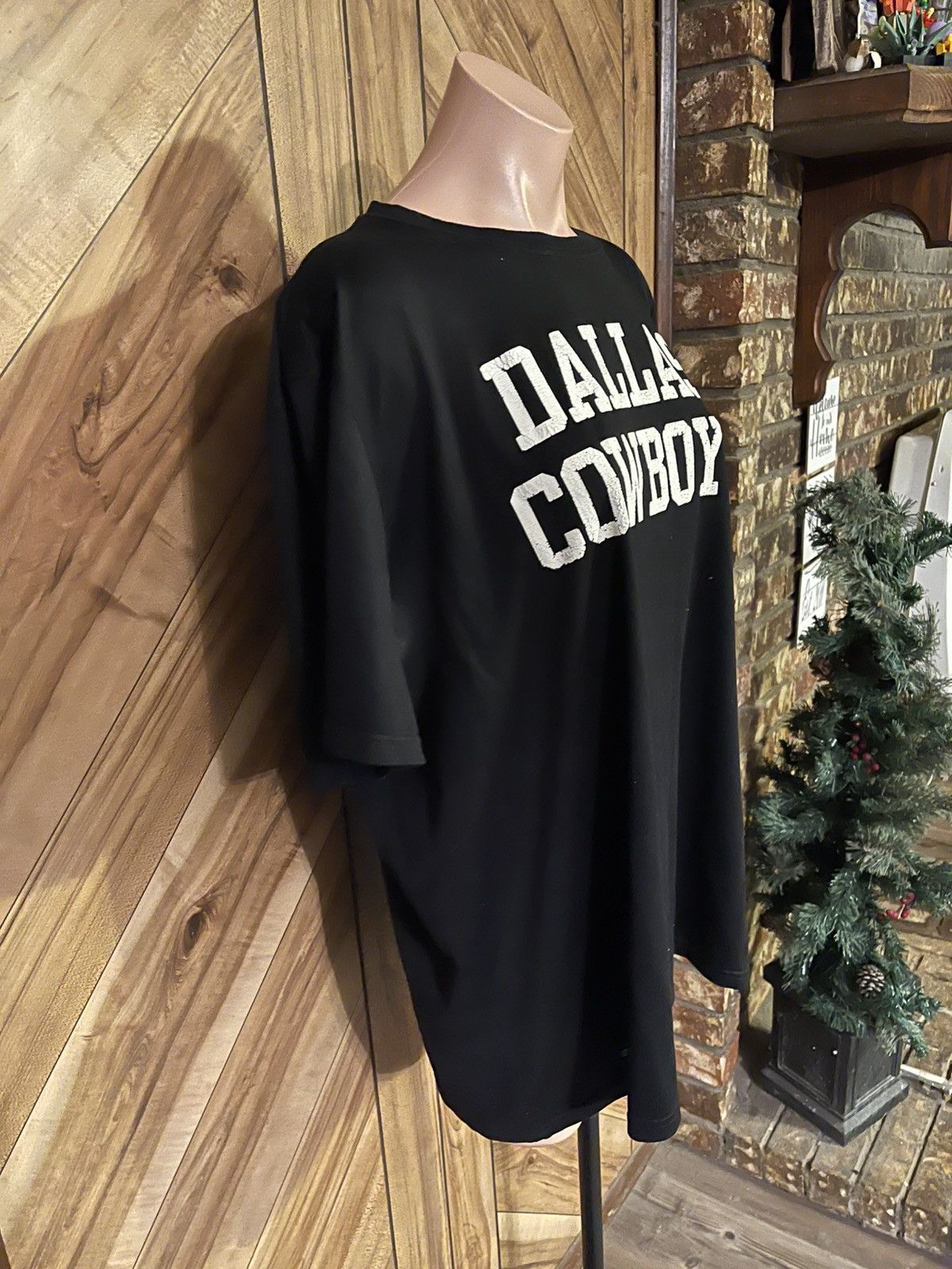 Nike Nike Dri Fit NFL Black Short Sleeve Dallas Cowboys Shirt Size US XXL / EU 58 / 5 - 4 Thumbnail