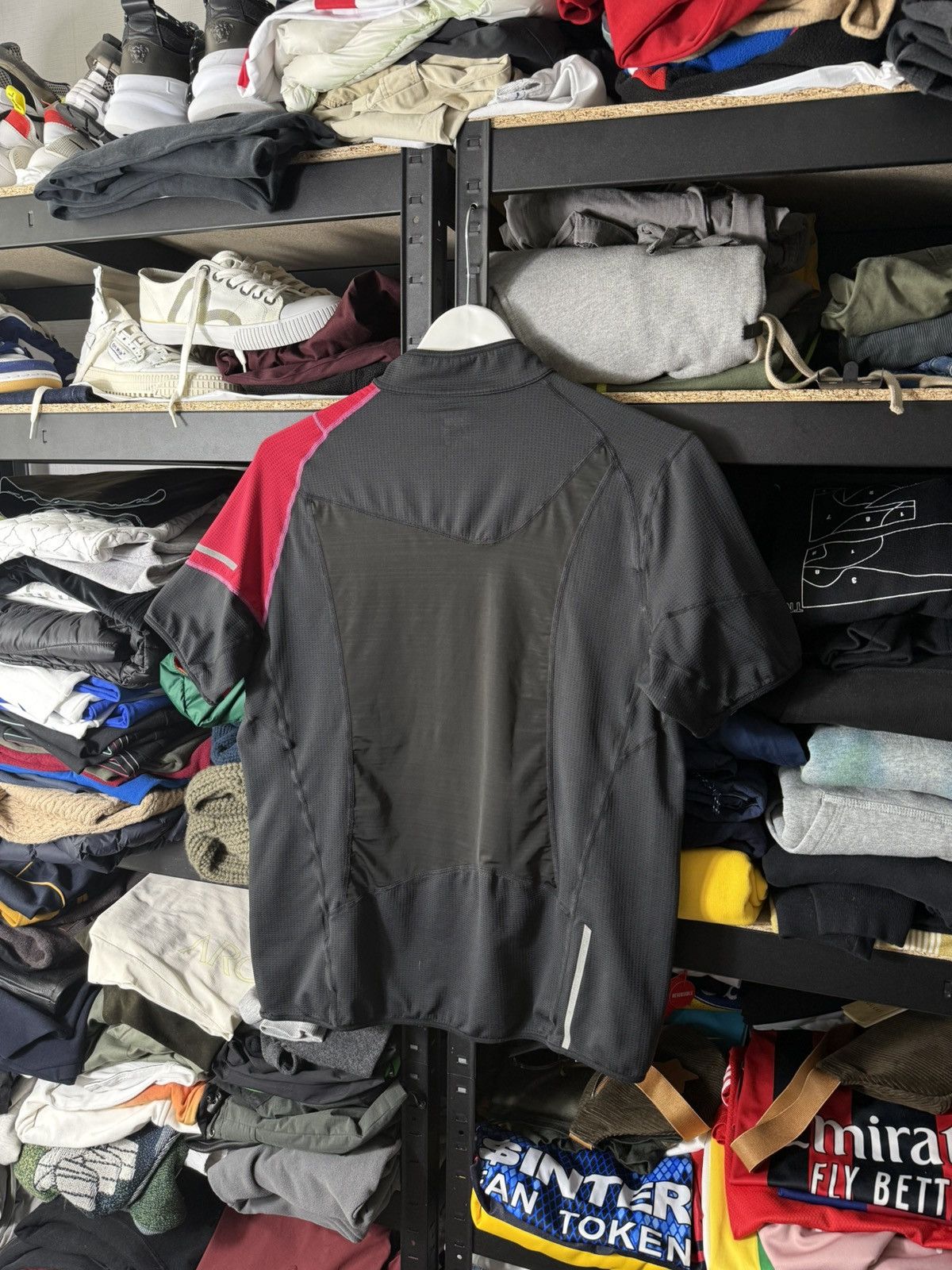 Nike Vintage Nike FitDry Running Shirt Half Zip Reflective Top Size US L / EU 52-54 / 3 - 15 Thumbnail