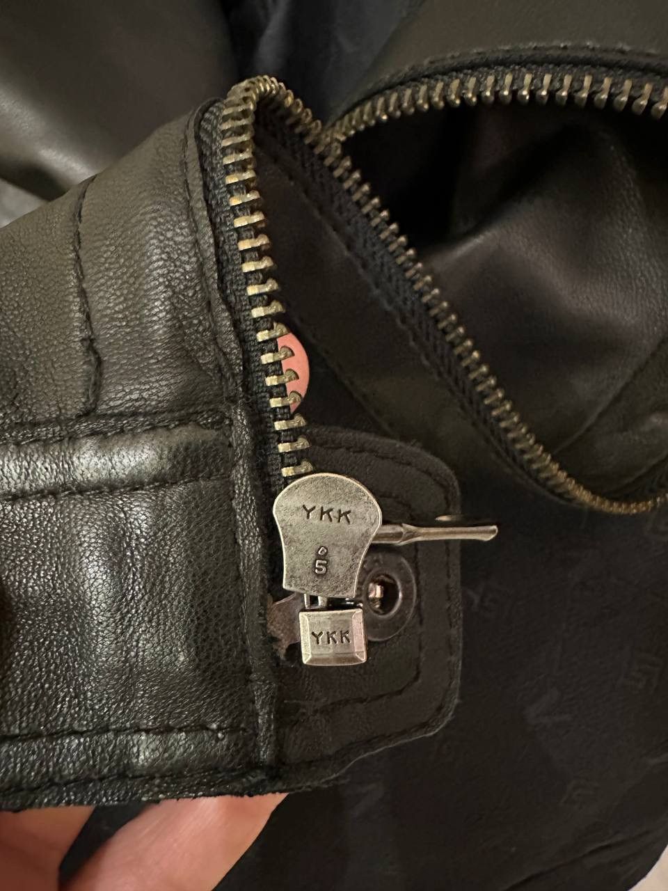 Versace × Vintage Versace Collection Fabric/Leather Jacket Very Rare Size L Size US L / EU 52-54 / 3 - 7 Thumbnail