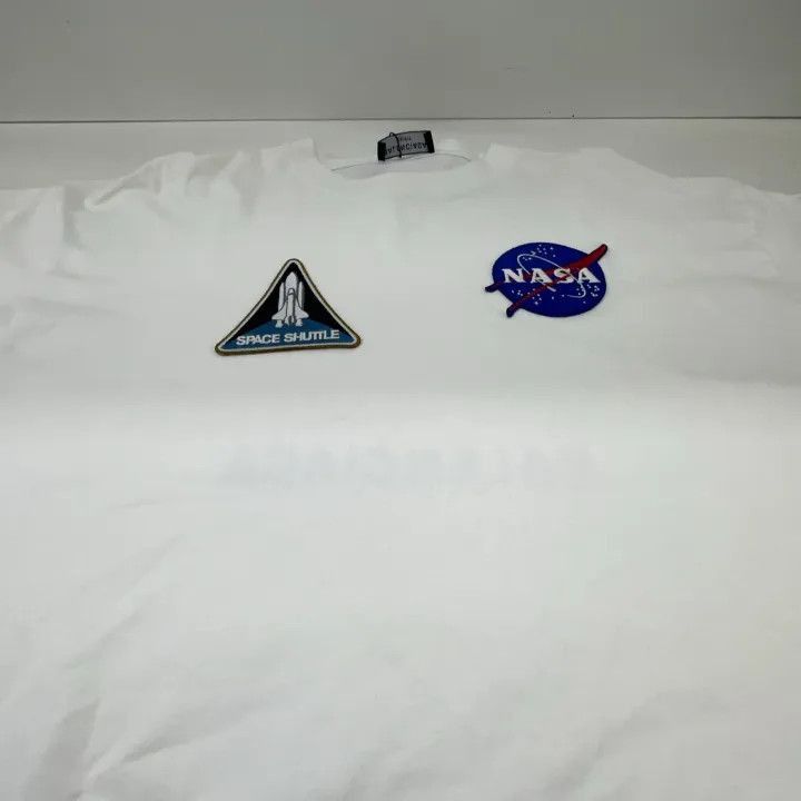 Balenciaga Balenciaga Balenciaga x NASA Unisex White TShirt -2507 Size US L / EU 52-54 / 3 - 5 Thumbnail