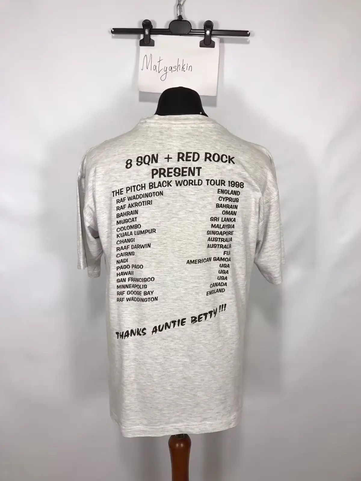 Band Tees × Vintage 8 SQN + RED ROCK world tour 1998 tee size L Size US L / EU 52-54 / 3 - 2 Thumbnail
