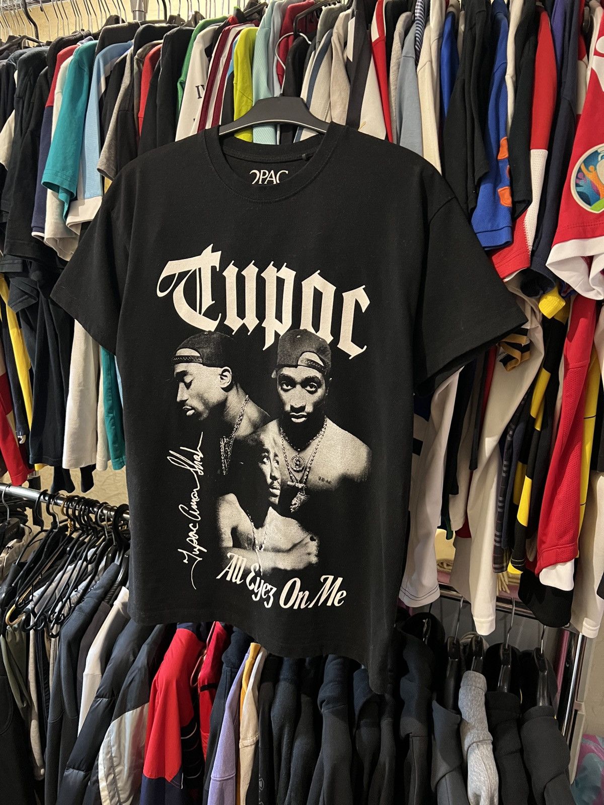 Band Tees VINTAGE TUPAC SHAKUR ALL EYES ON ME AOP GRAPHIC BAND TEE Size US M / EU 48-50 / 2 - 1 Thumbnail