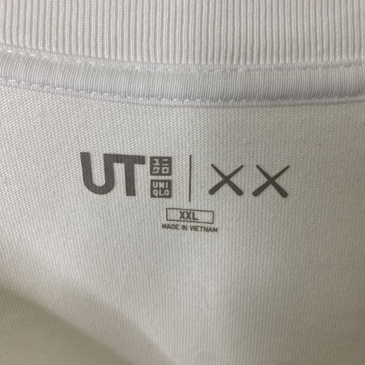 Kaws Kaws x Uniqlo Collaboration T Shirt Rare 2XL Size Size US XXL / EU 58 / 5 - 3 Thumbnail