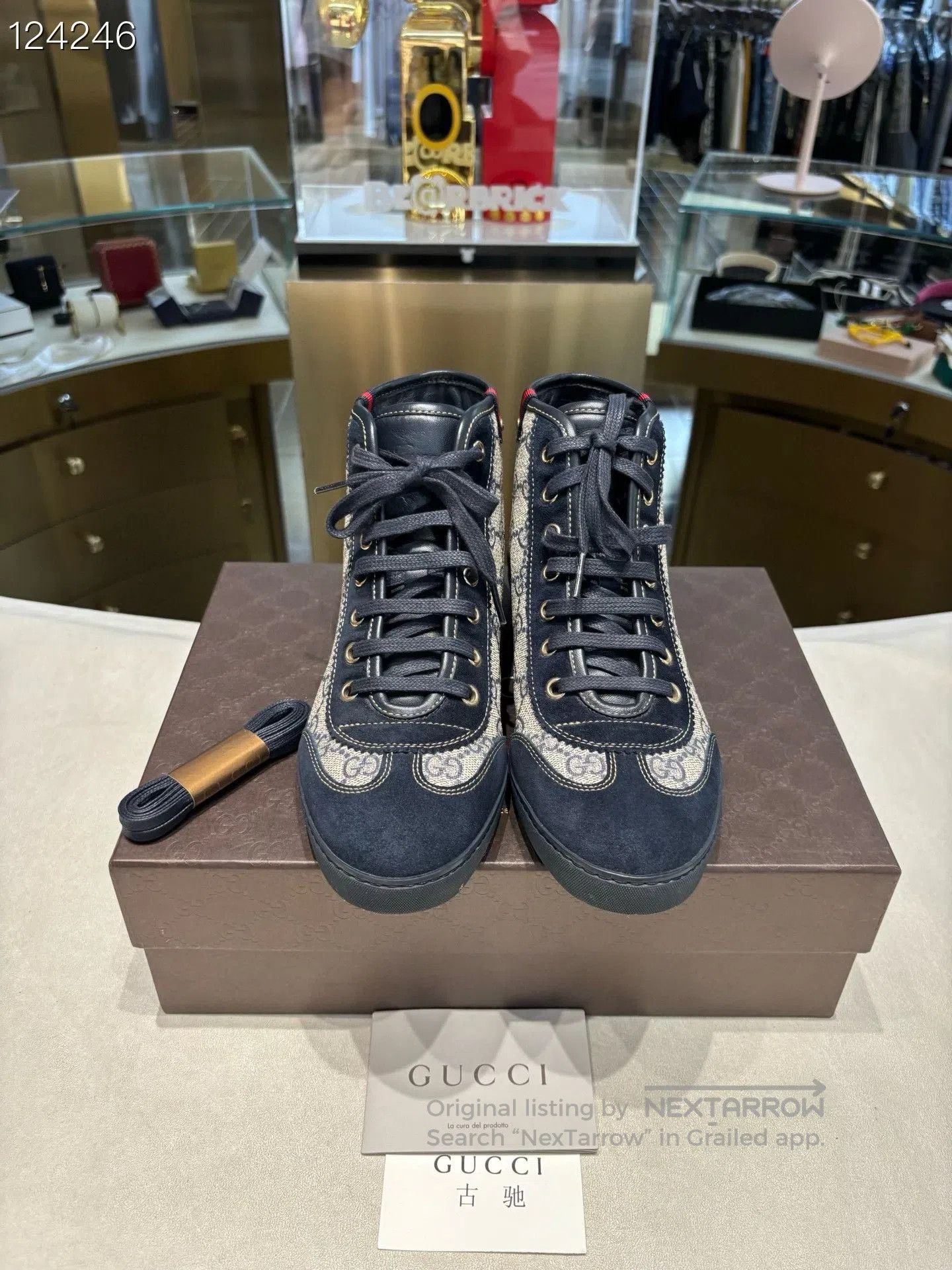 Gucci Gucci Monogram High. Size US 6 / IT 36 - 1 Thumbnail