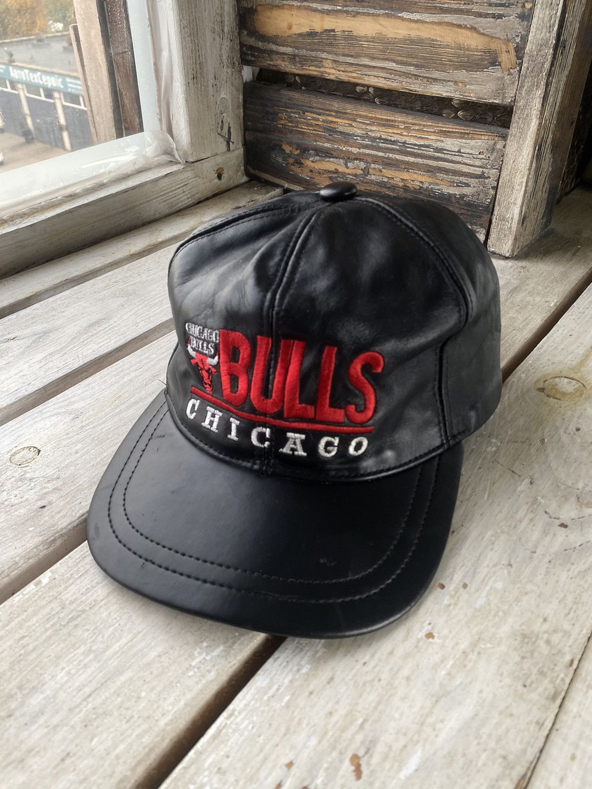 Chicago Bulls NBA Vintage Chicago bulls SnapBack vintage cap leather NBA OS Grailed