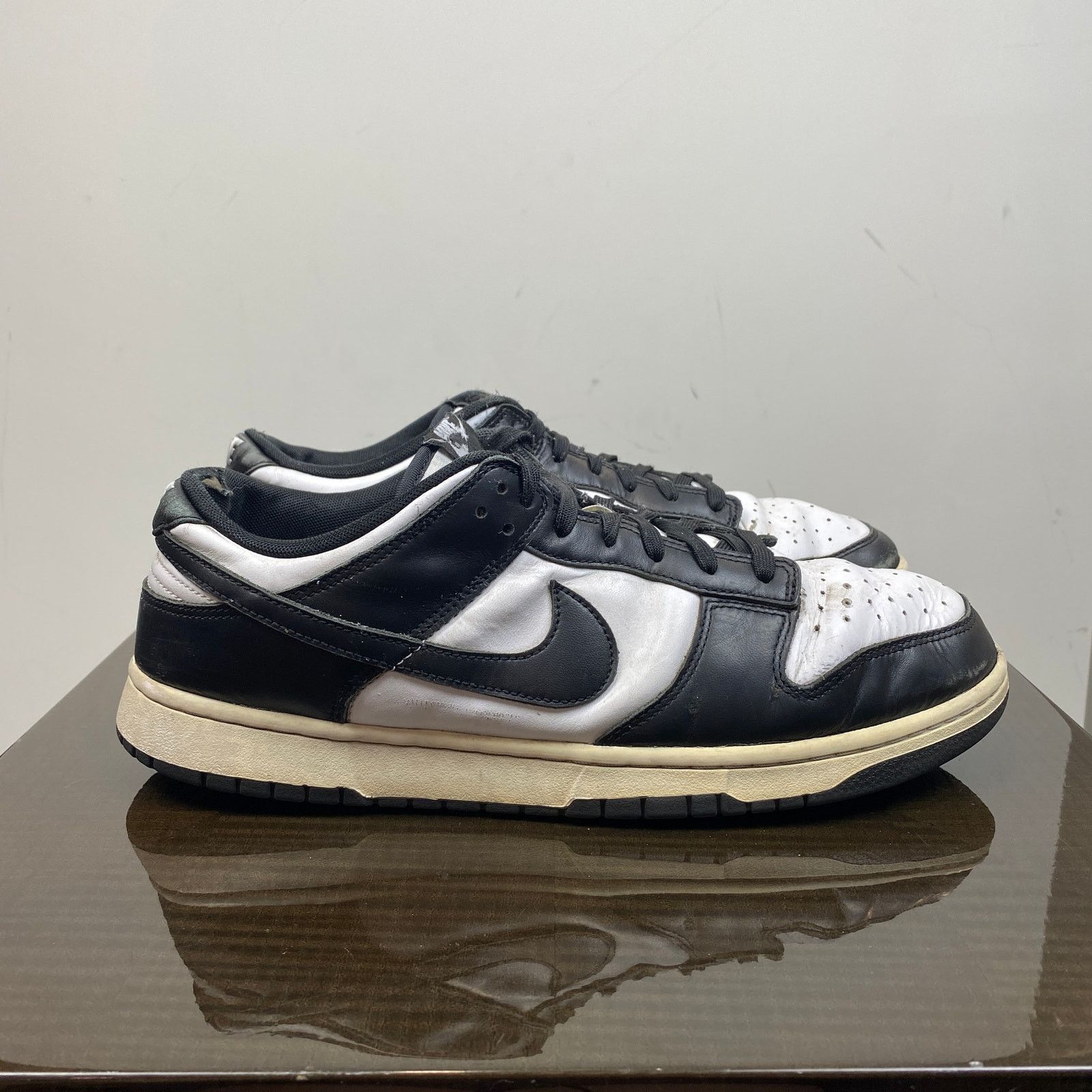 Nike Nike Dunk Low Retro Panda Sneakers Shoes Men's 12 Streetwear Size US 12 / EU 45 - 3 Thumbnail