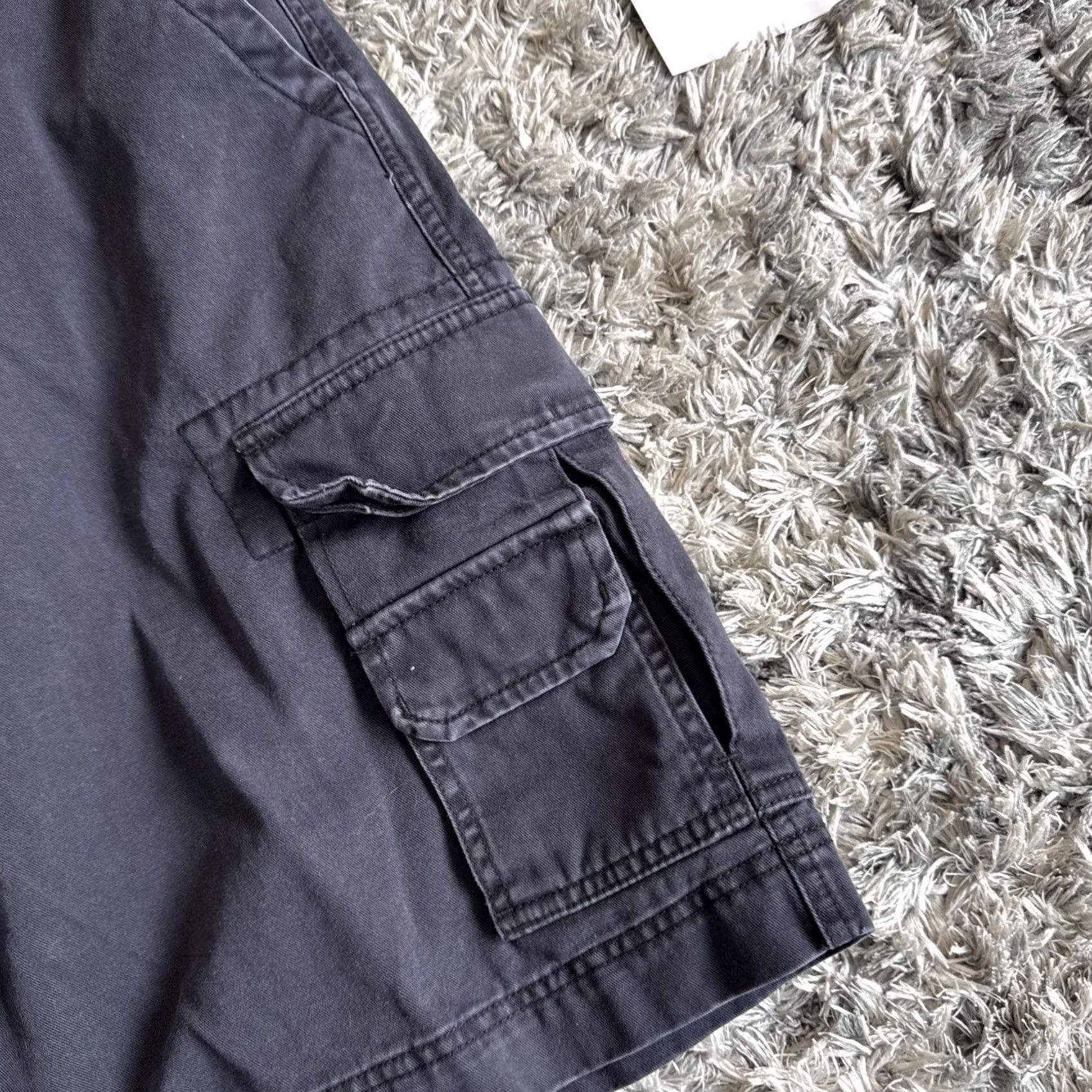 Vintage VINTAGE America Men Blue Cargo Multi Pockets Shorts 36 Y2K Hip Hop Men Size US 36 / EU 52 - 2 Thumbnail