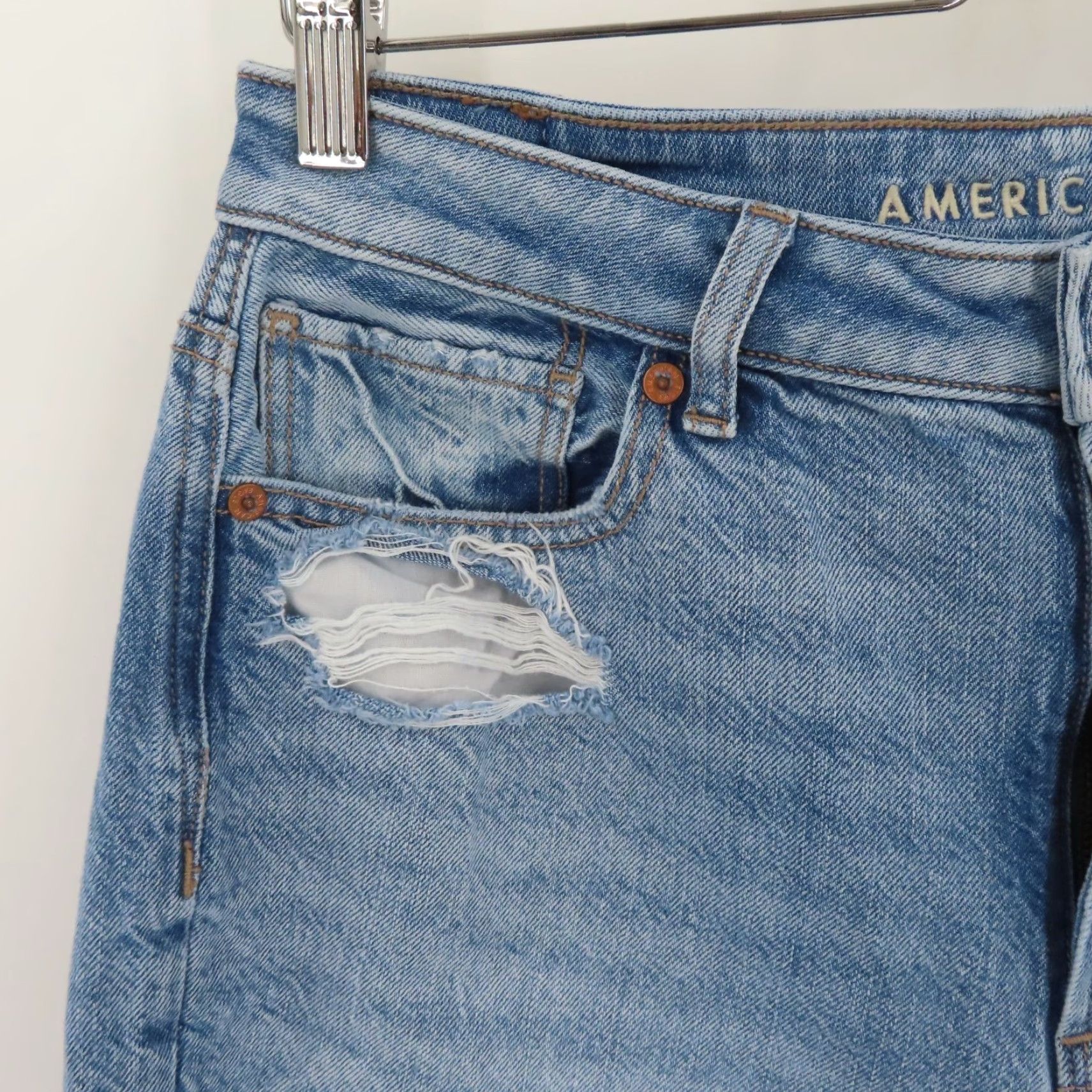 American Eagle Outfitters VINTAGE American Eagle Outfitters Women Jeans Mom High Rise Distressed 90s Blue 10 Women Size 32" / US 10 / IT 46 - 3 Thumbnail
