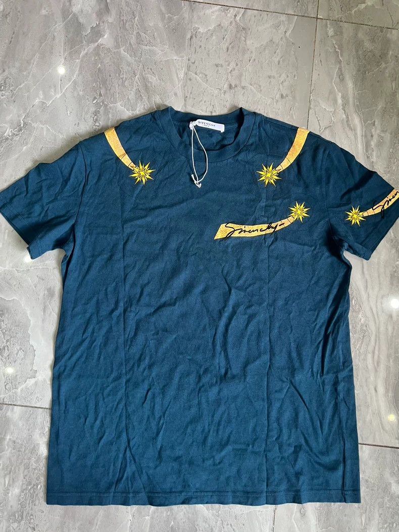 Givenchy Givenchy Navy blue short-sleeve T-shirt 2506-Nextarrow Size US XS / EU 42 / 0 - 1 Thumbnail