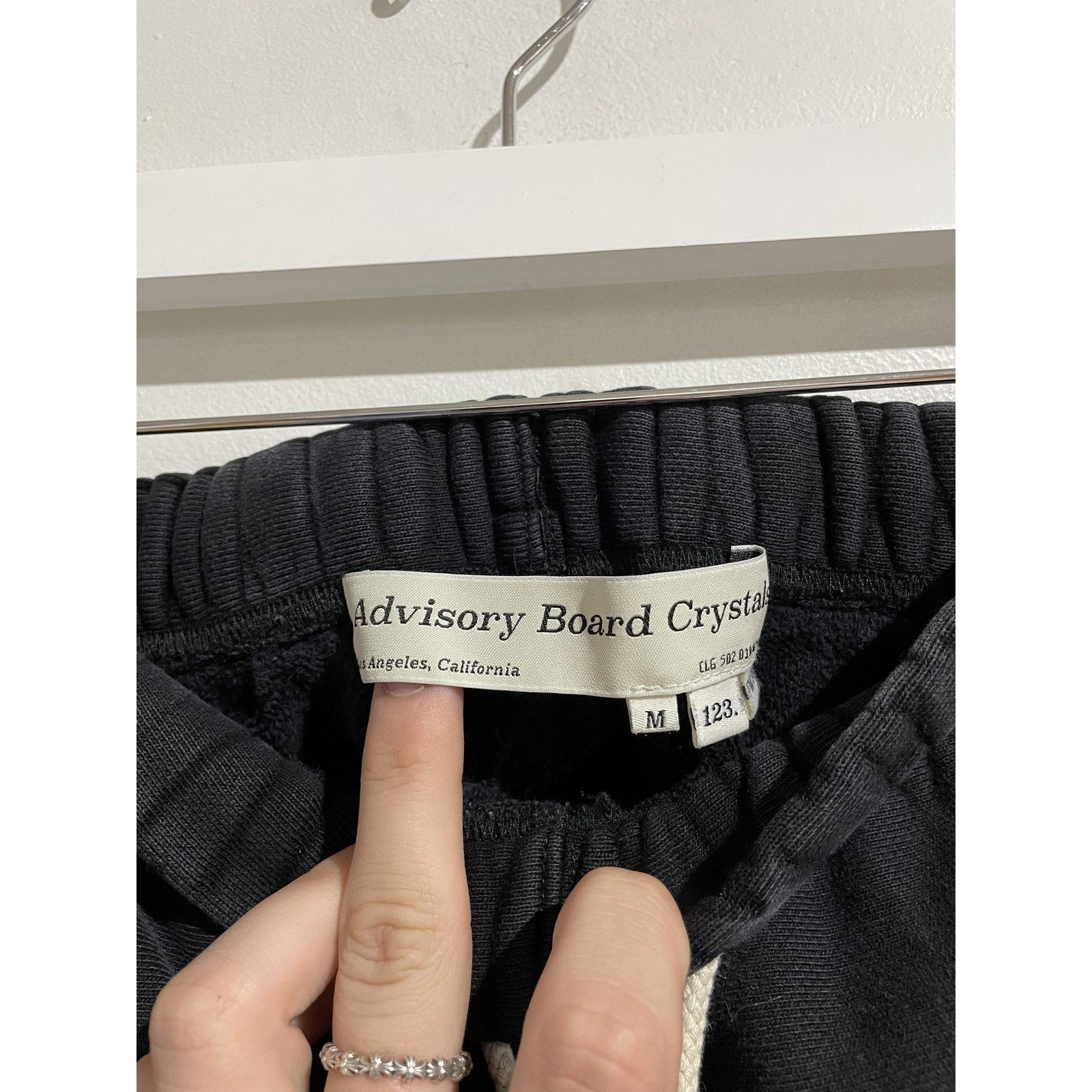 Advisory Board Crystals ADVISORY BOARD CRYSTALS ABC BLACK JOGGER SWEAT PANT SIZE M Size US 30 / EU 46 - 6 Thumbnail