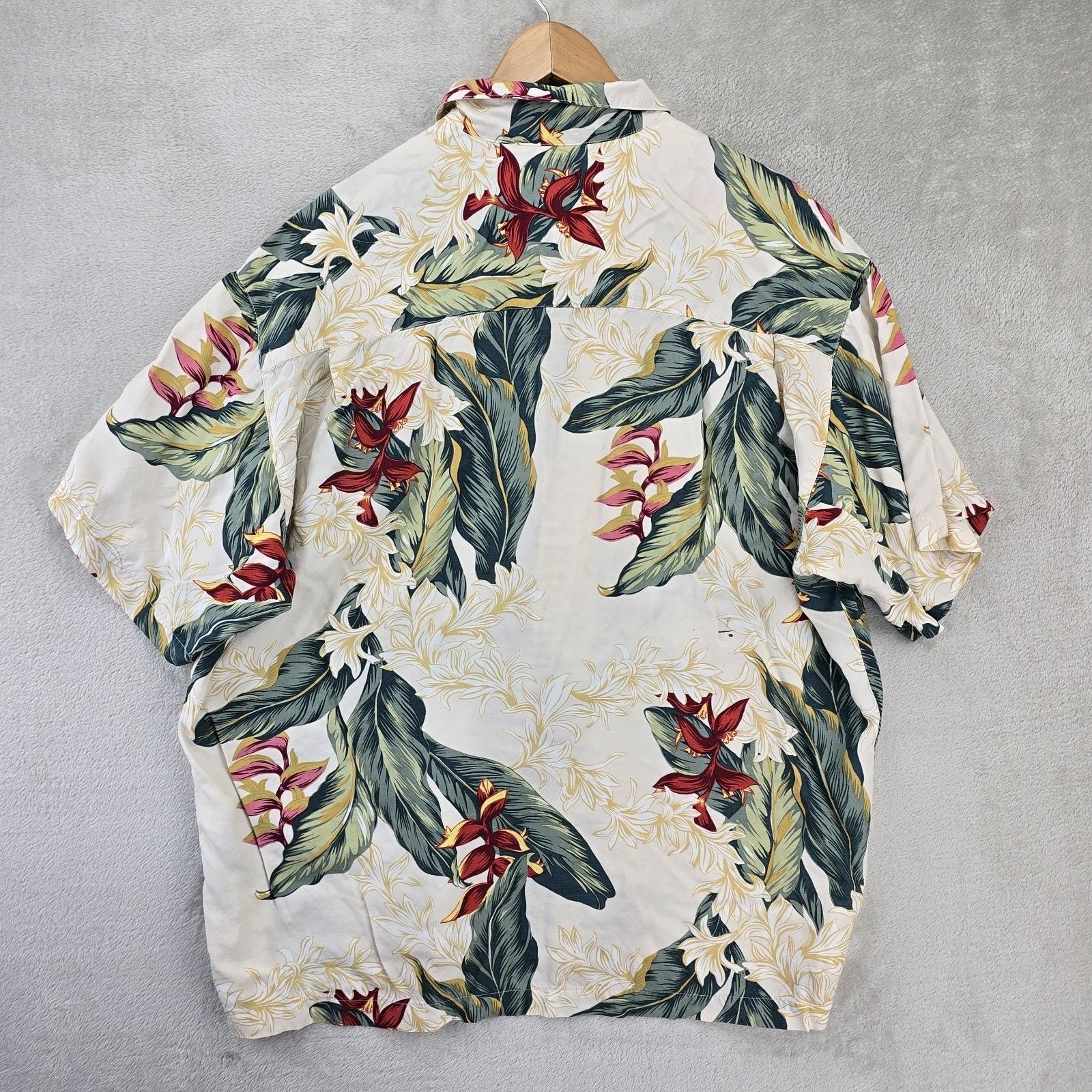 Quicksilver Vintage Quiksilver Silver Hawaiian Shirt XL Aloha Floral Size US XL / EU 56 / 4 - 7 Thumbnail