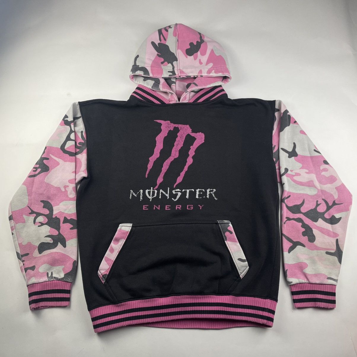 Other VTG Y2K Pink Camo Monster Energy Drink Hoodie XL Fox Racing Size US XL / EU 56 / 4 - 1 Thumbnail