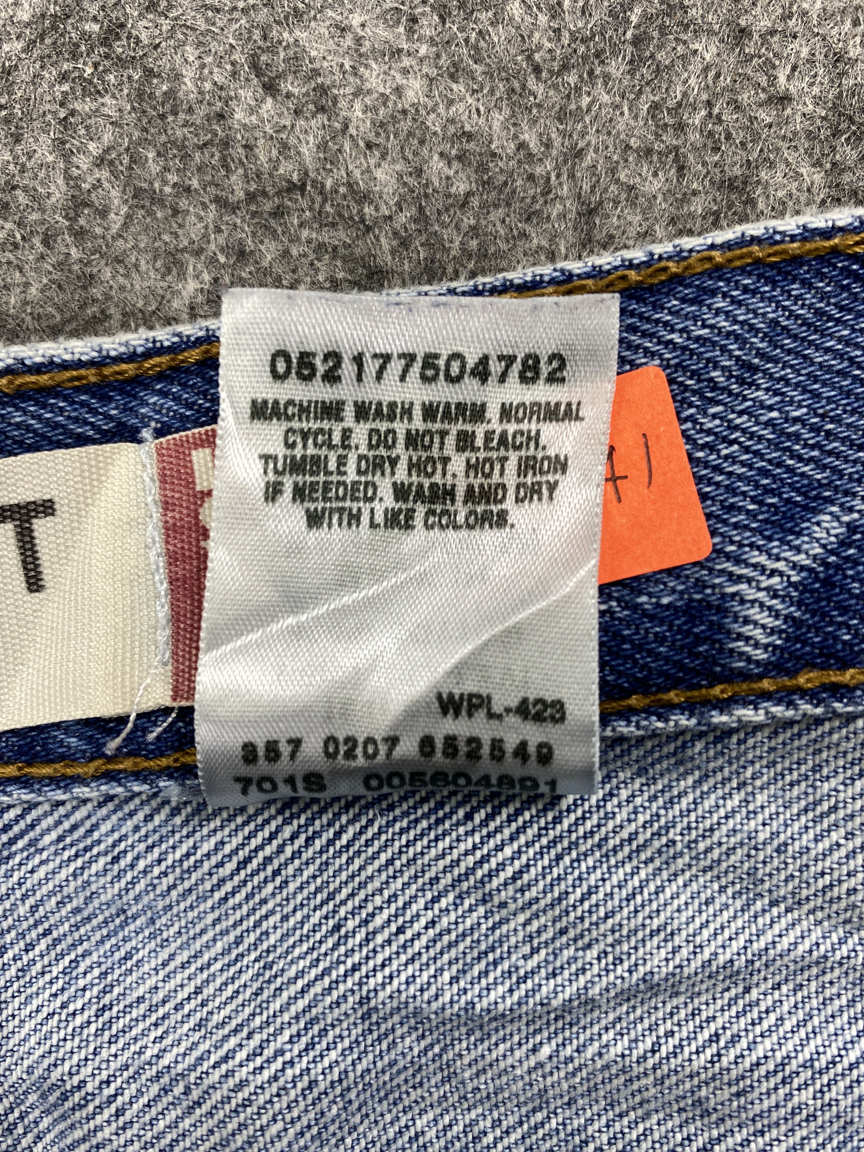 Levi's Blue Vintage Levi's 560 Jeans 38x28.5 Denim -SJ041 Size US 38 / EU 54 - 7 Thumbnail