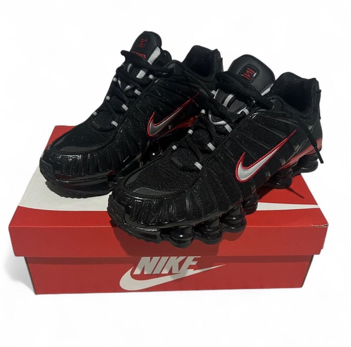 Nike Nike Shoxs Size US 9.5 / EU 42-43 - 1 Thumbnail