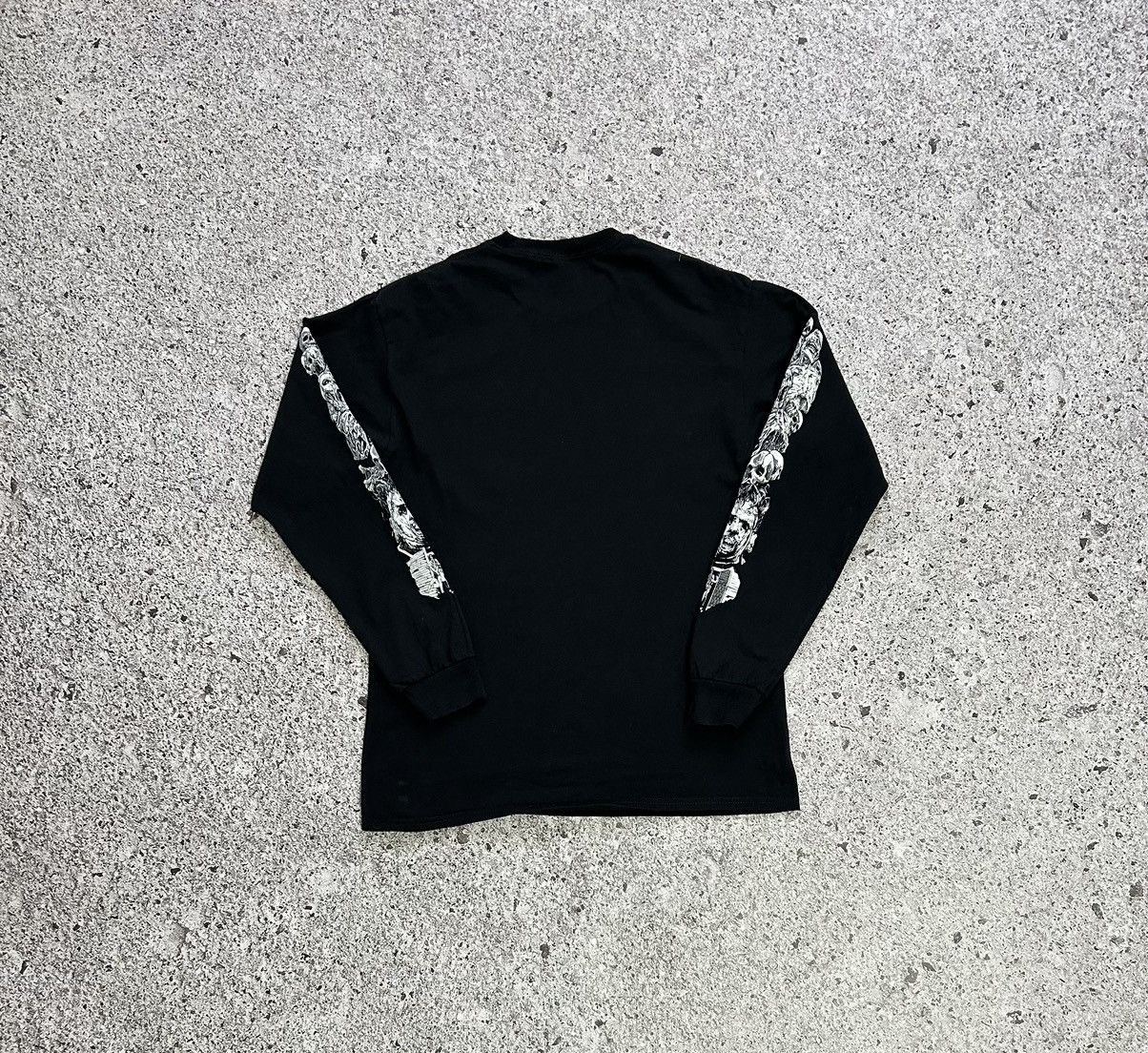 Other Movie Game The Texas Chains Saw Massacre Long Sleeve T-Shirt Size US M / EU 48-50 / 2 - 5 Thumbnail